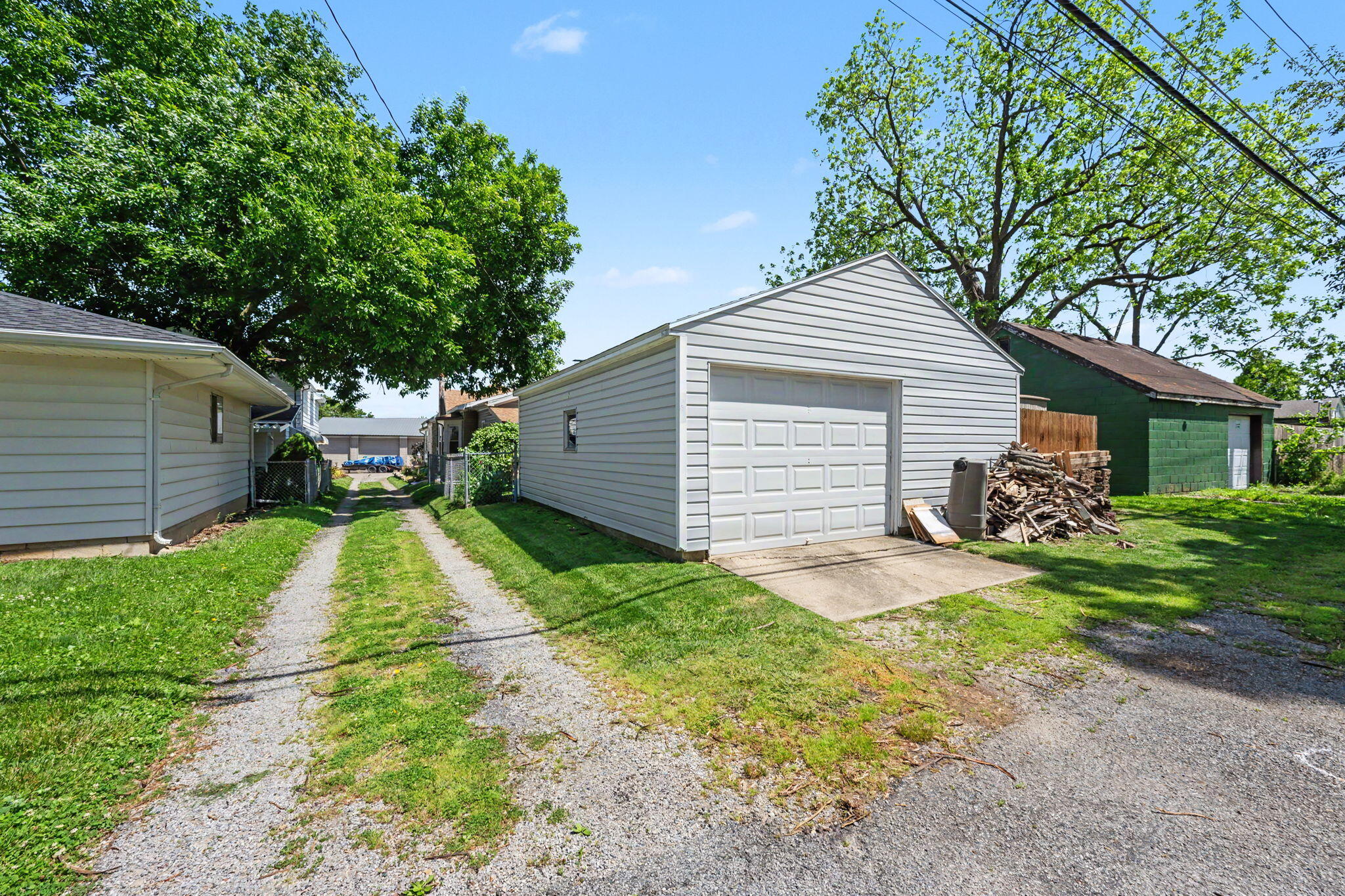413 1st, Tipp City, Ohio 45371