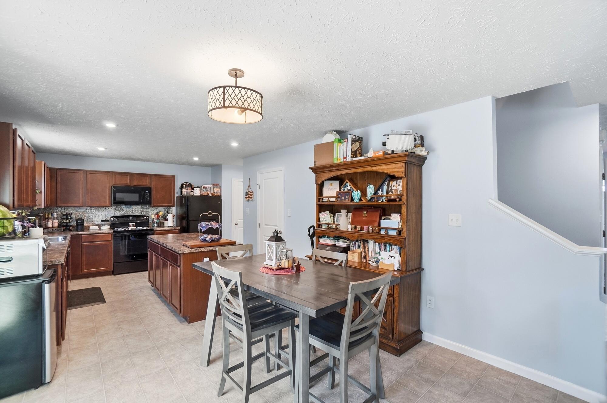310 Golden Gate, Springfield, Ohio 45505