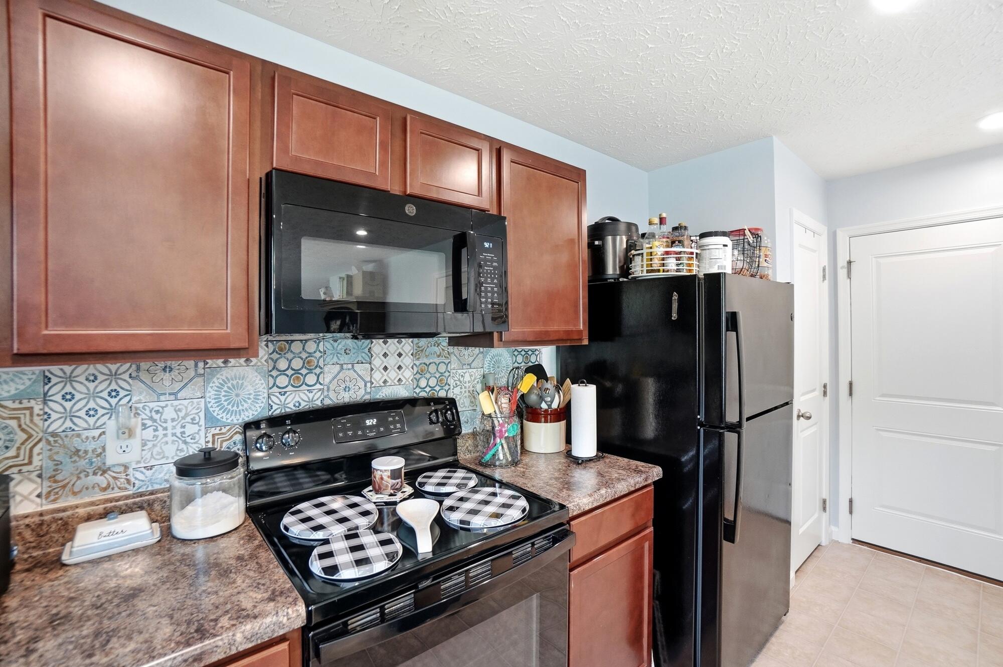 310 Golden Gate, Springfield, Ohio 45505