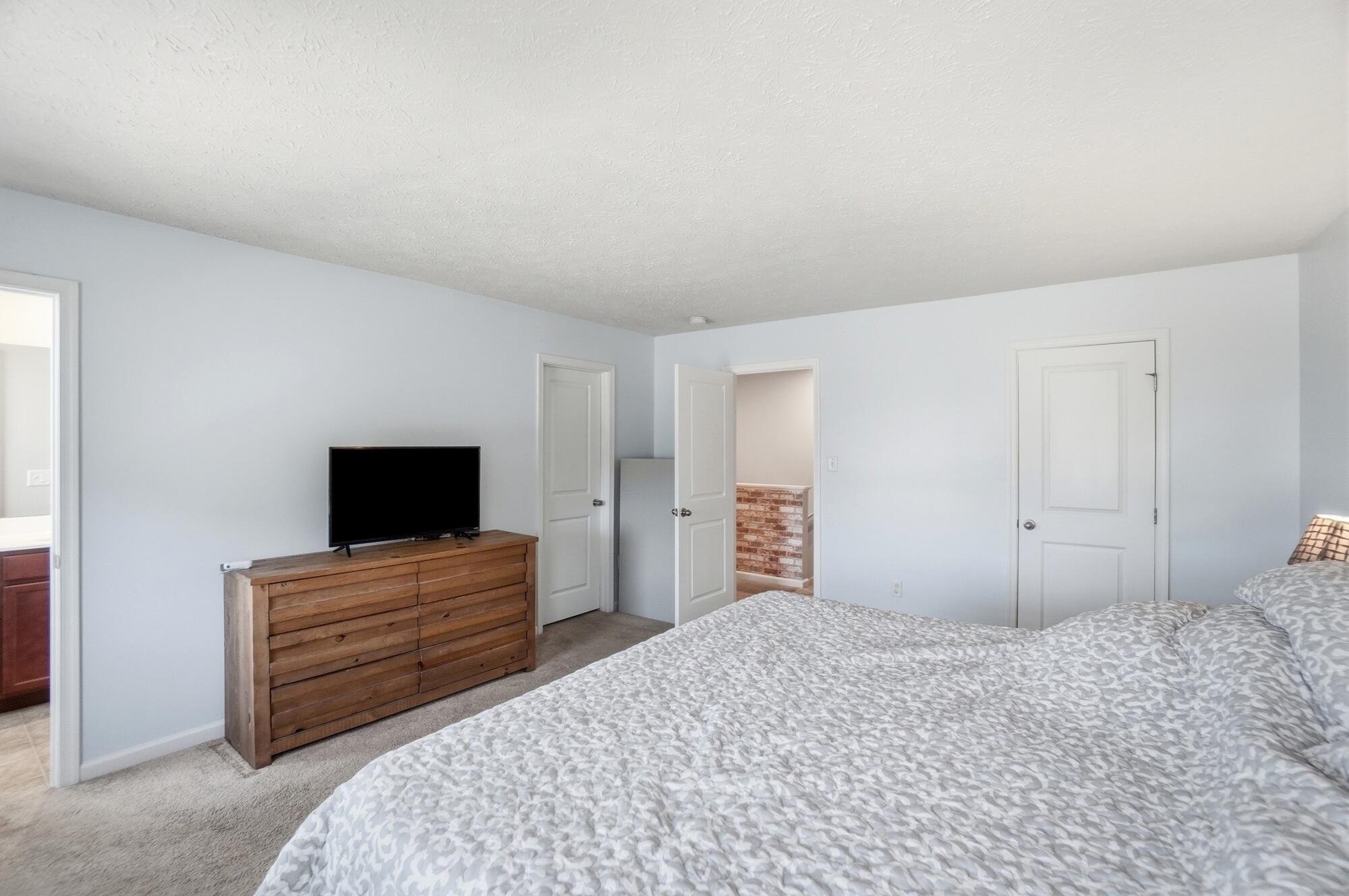 310 Golden Gate, Springfield, Ohio 45505
