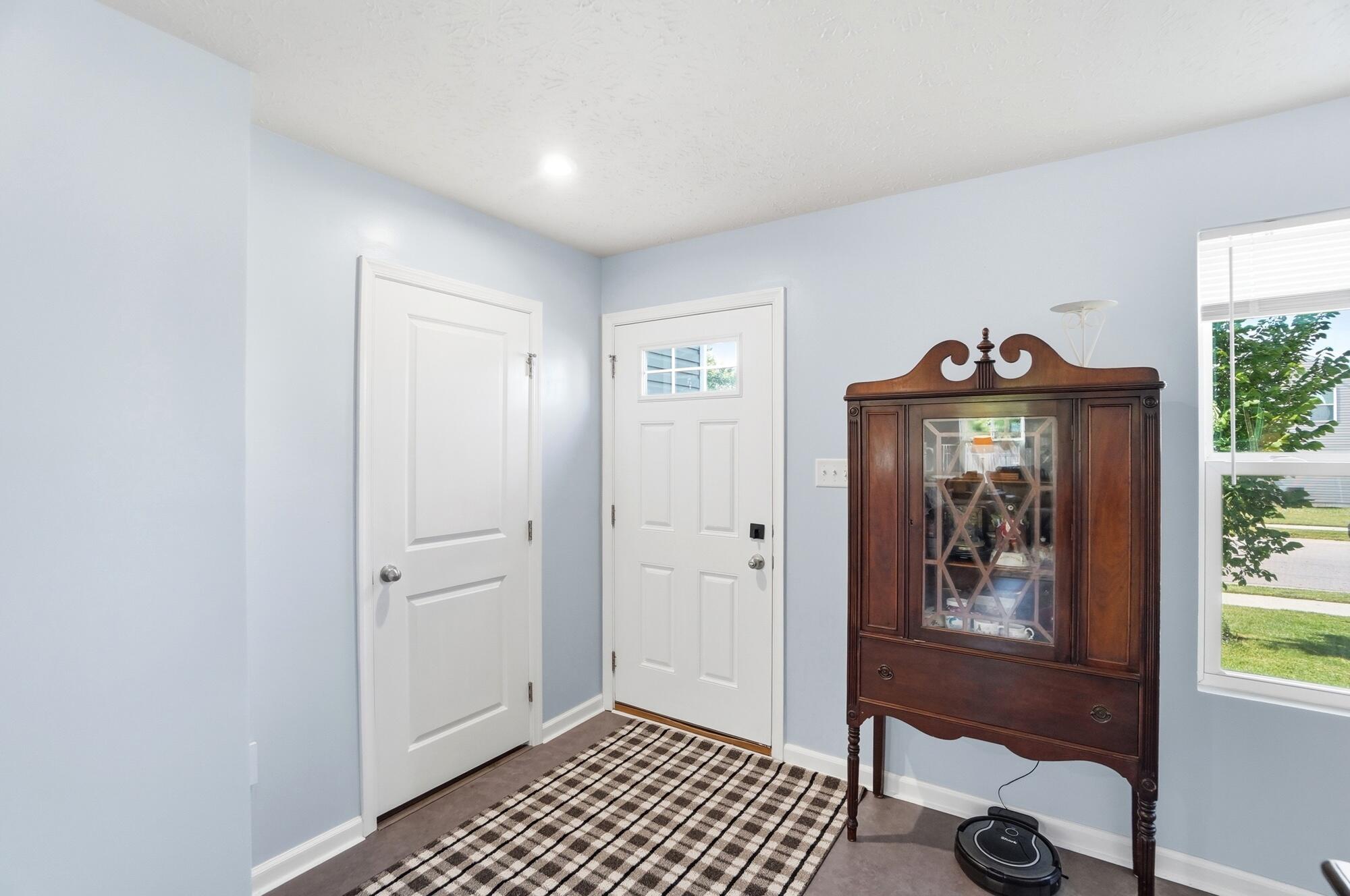 310 Golden Gate, Springfield, Ohio 45505