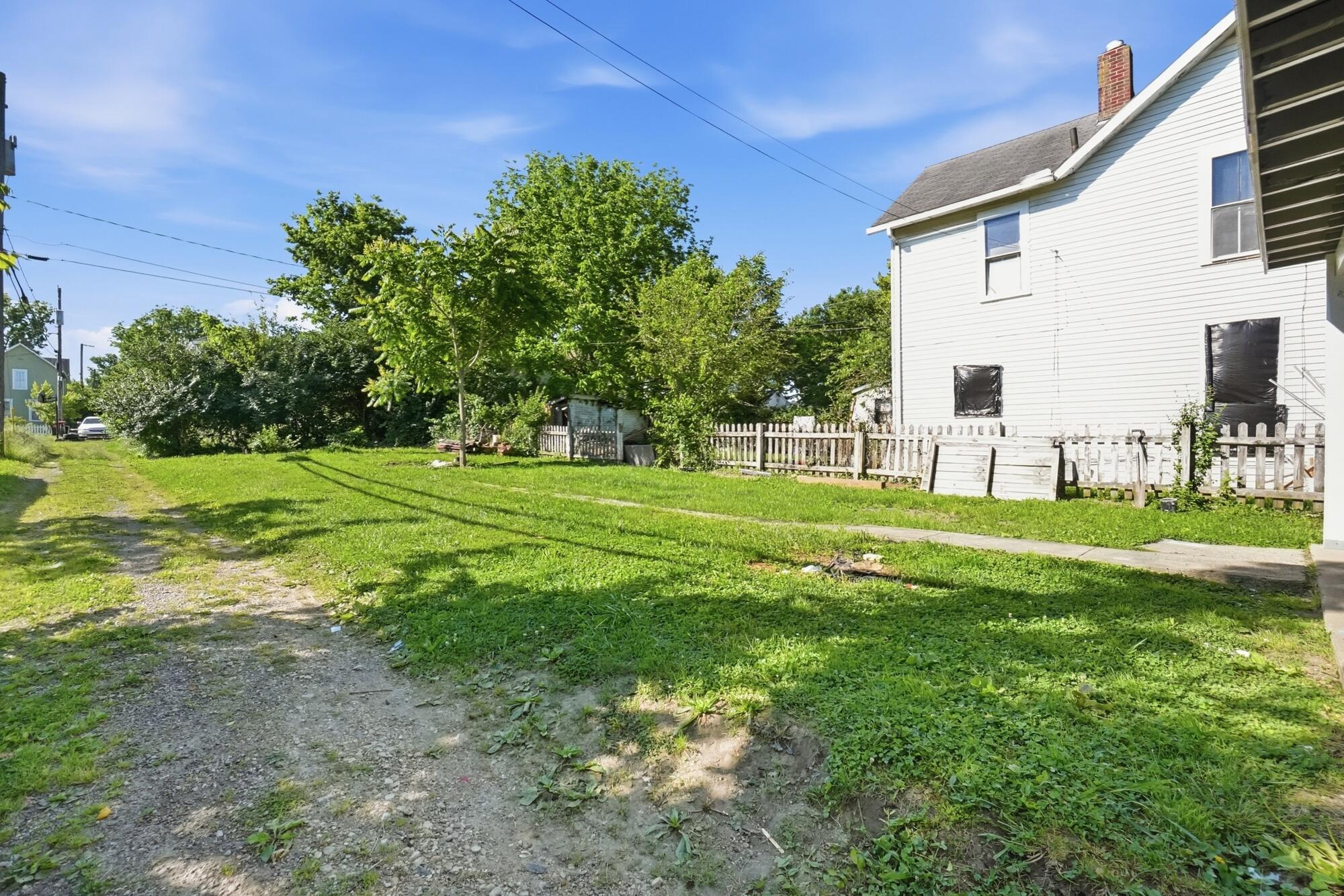 1018 Cypress, Springfield, Ohio 45505