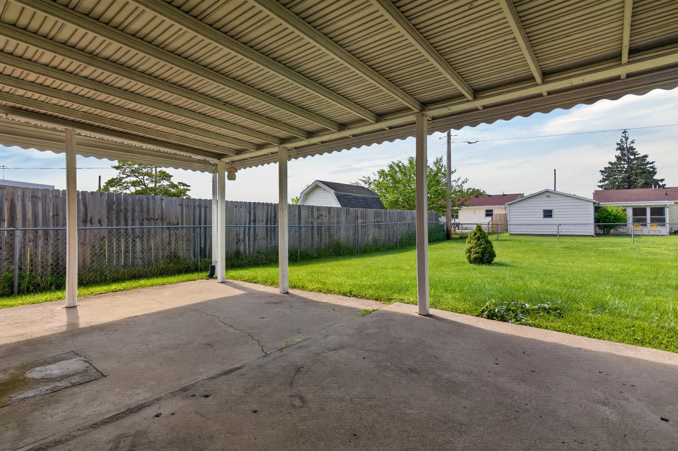 1819 Robert, Sidney, Ohio 45365