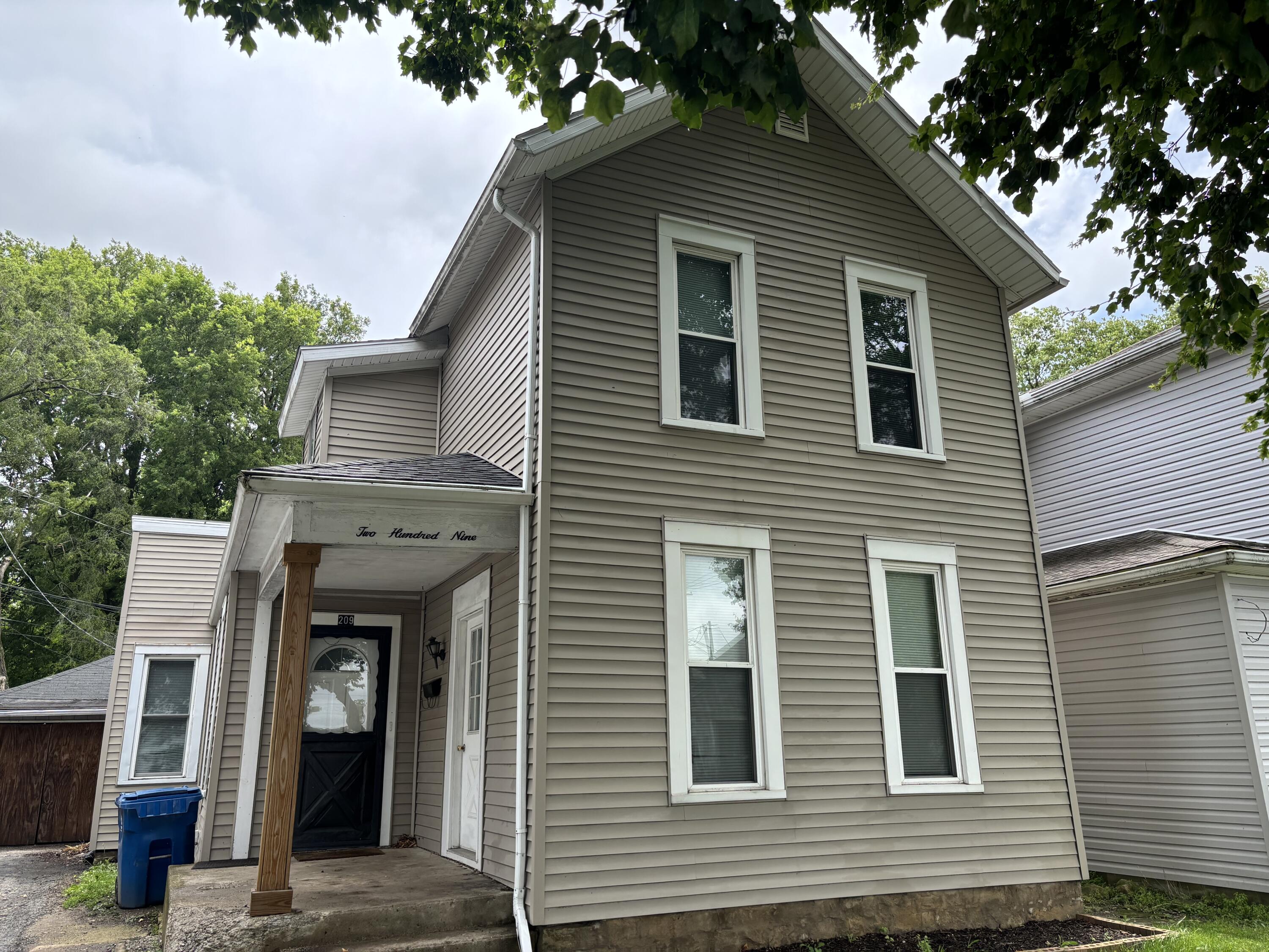 209 Madriver, Bellefontaine, Ohio 43311