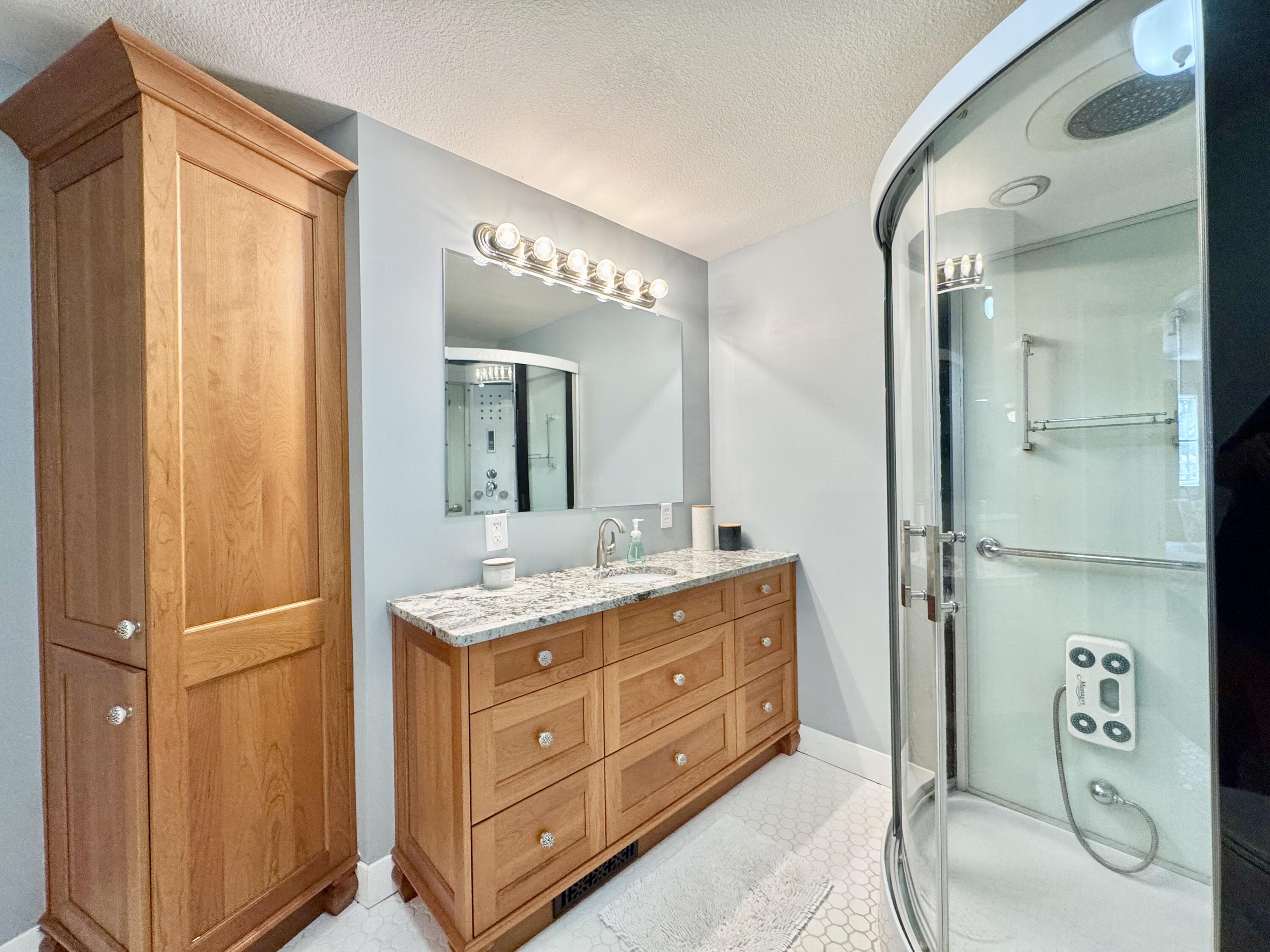 1410 Winghaven, Lima, Ohio 45805