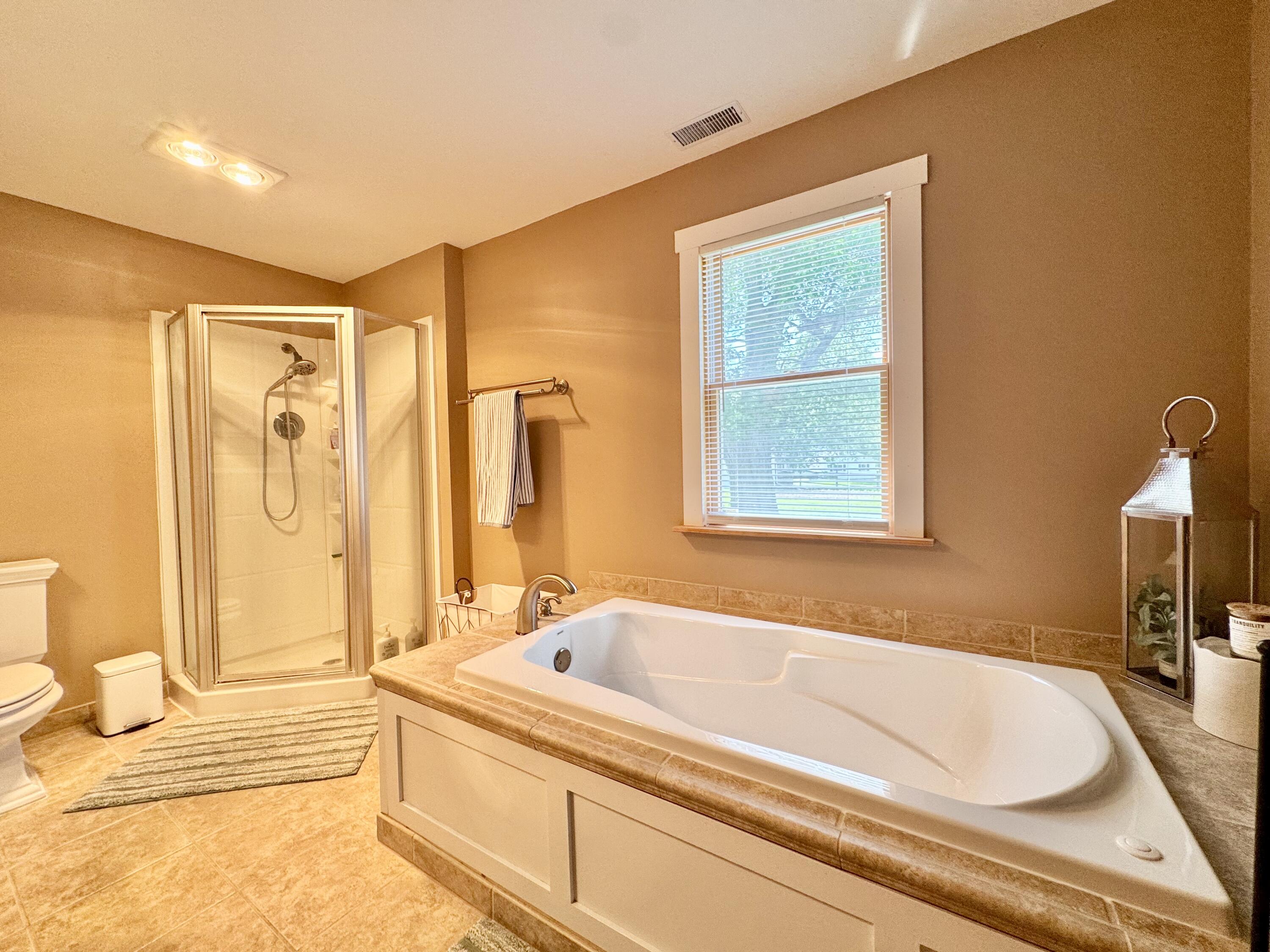 1410 Winghaven, Lima, Ohio 45805