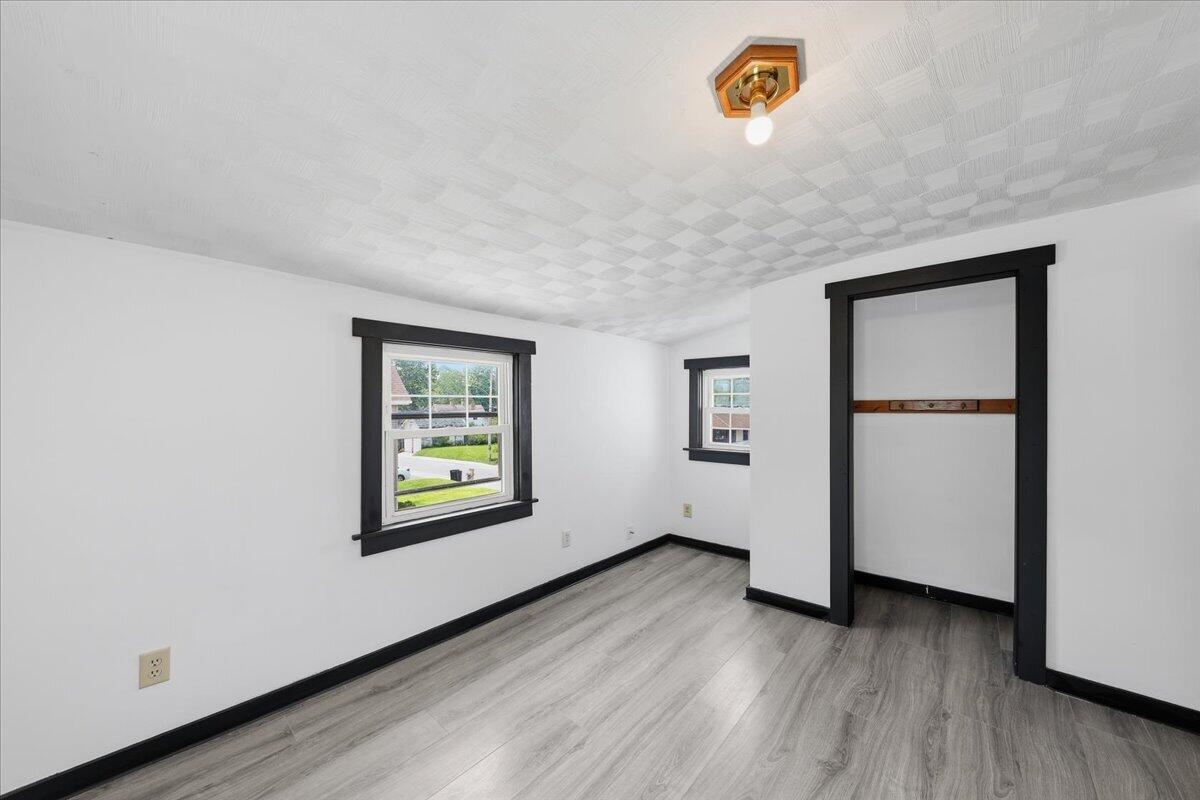 131 Hill, Urbana, Ohio 43078