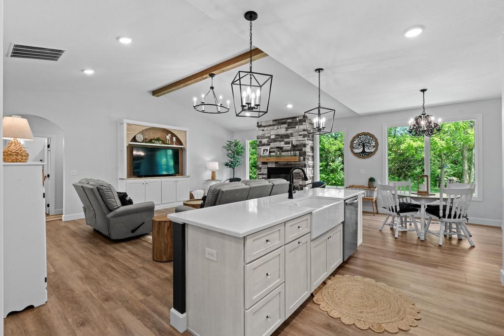 928 Millstone, Tipp City, Ohio 45371