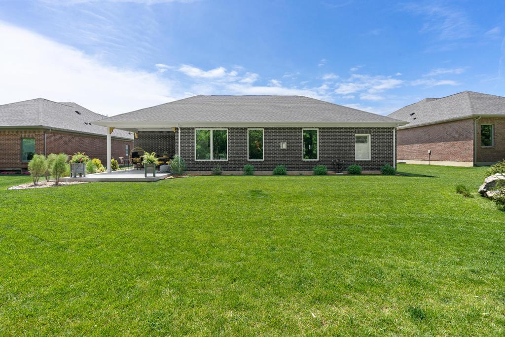 928 Millstone, Tipp City, Ohio 45371