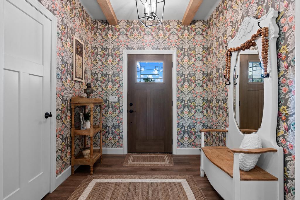 928 Millstone, Tipp City, Ohio 45371