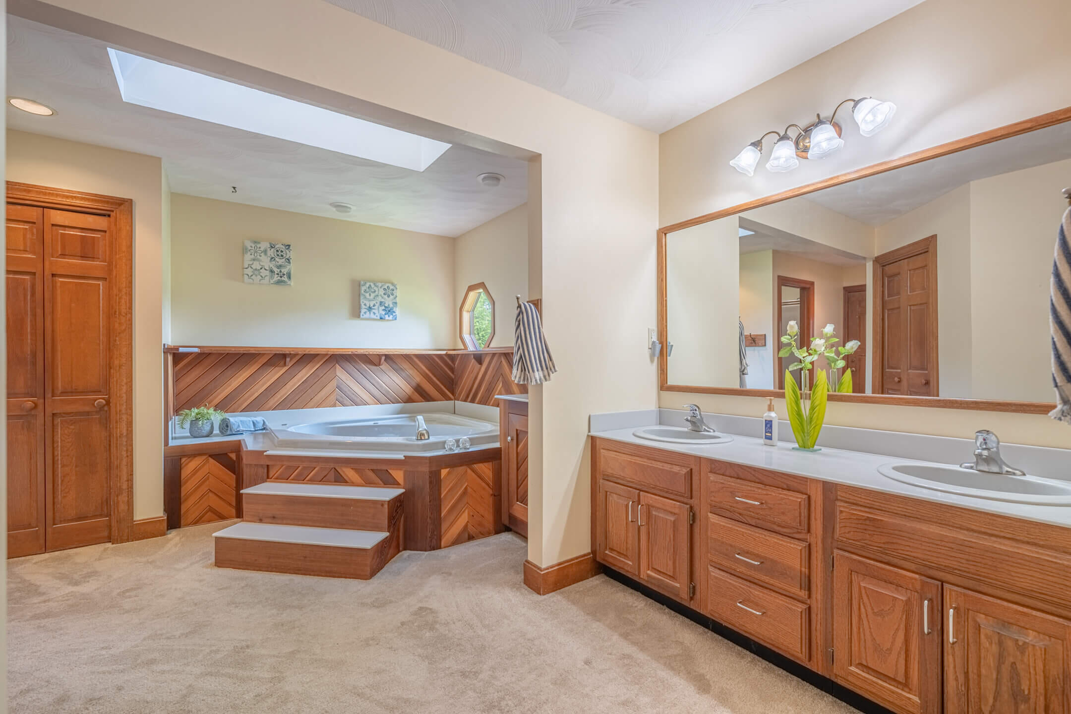 1424 Lake, New Carlisle, Ohio 45344