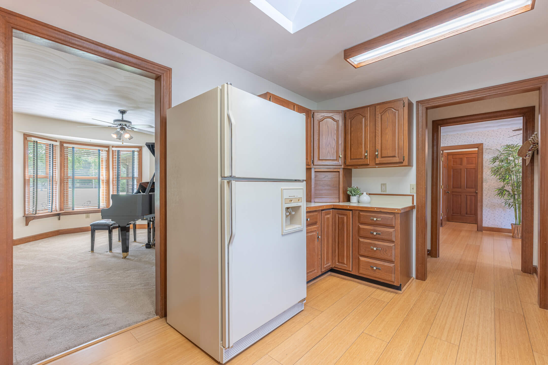 1424 Lake, New Carlisle, Ohio 45344