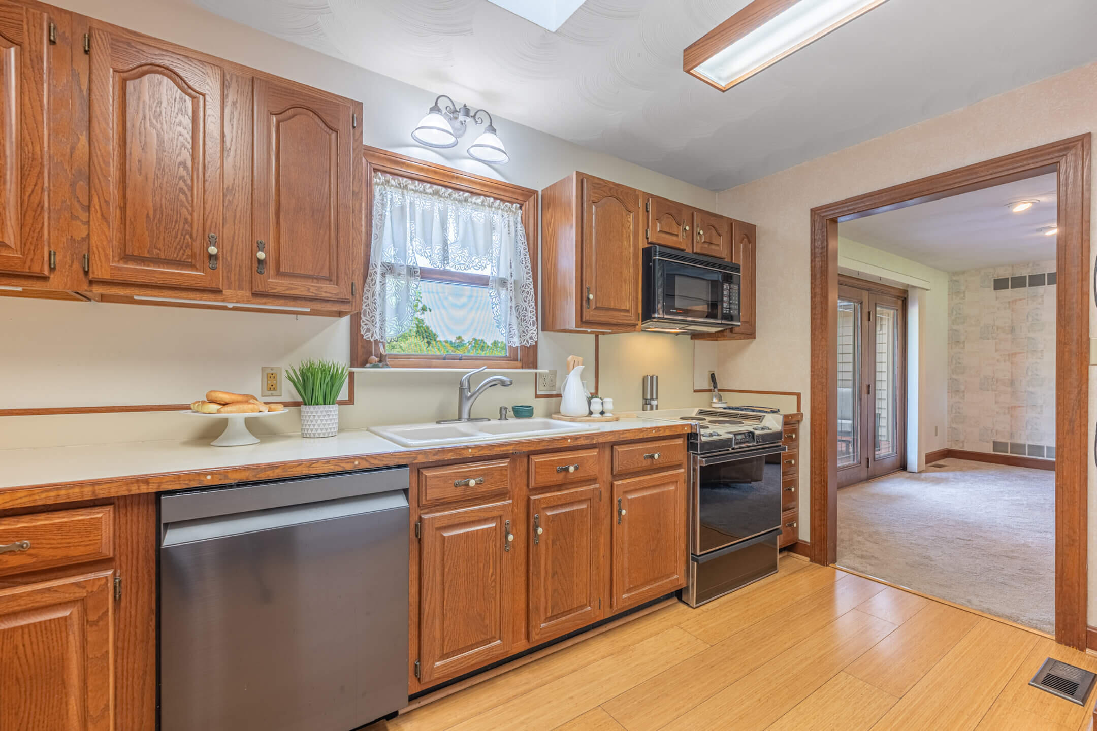 1424 Lake, New Carlisle, Ohio 45344