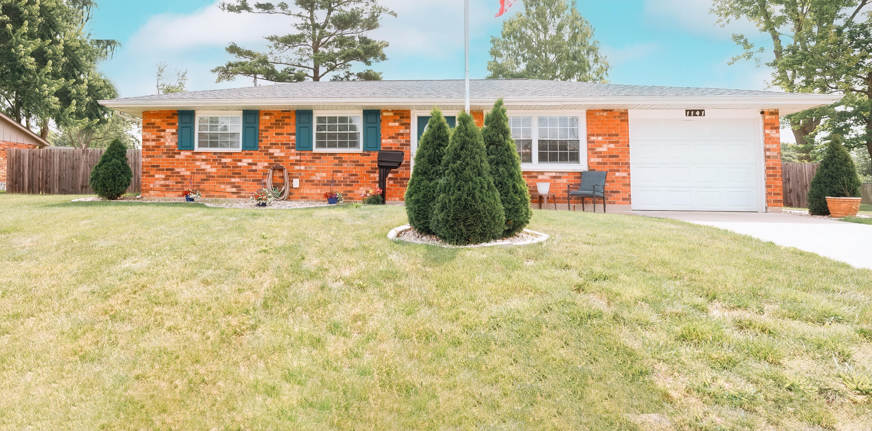 1141 Lee, Troy, Ohio 45373