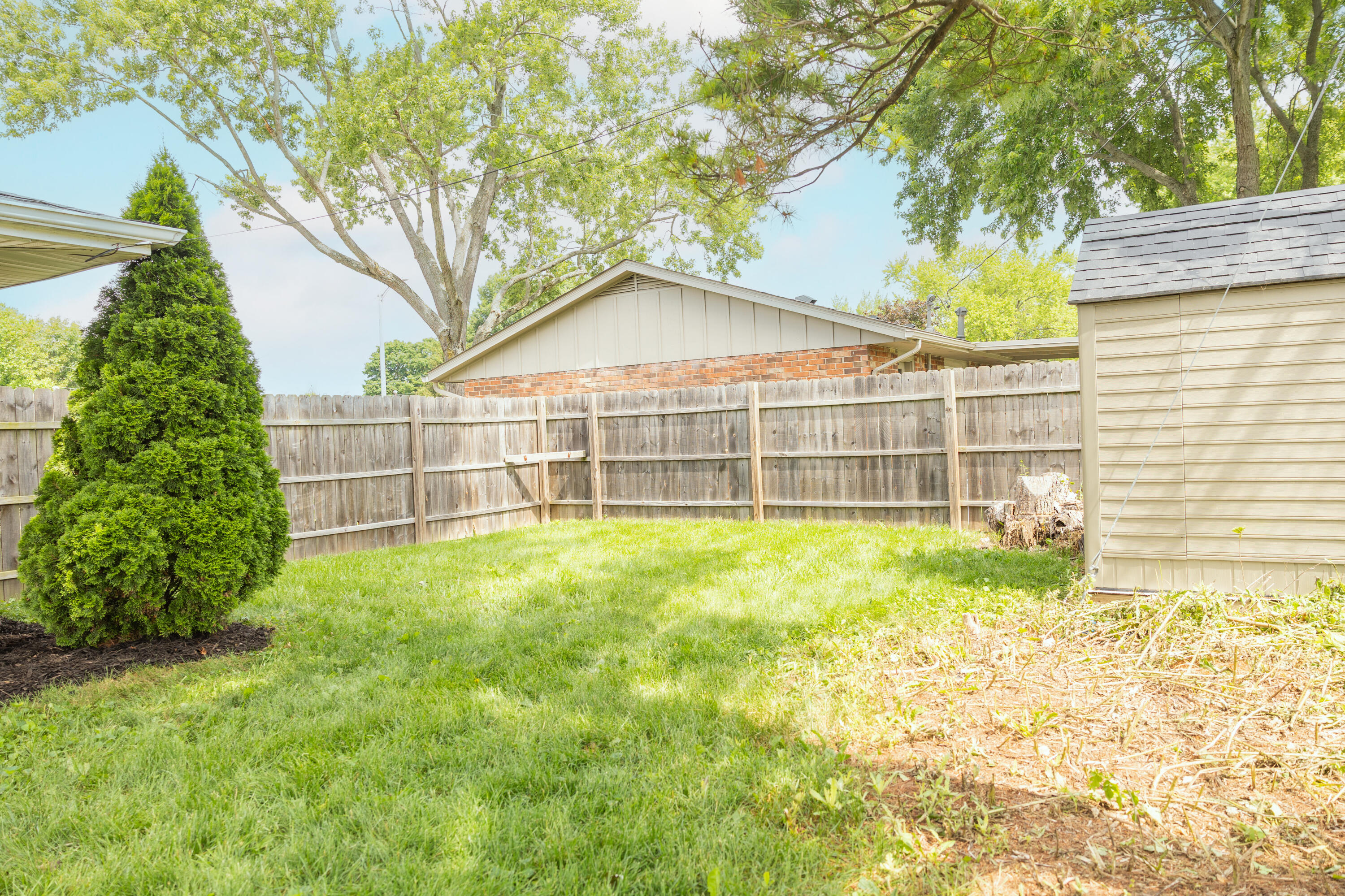 1141 Lee, Troy, Ohio 45373