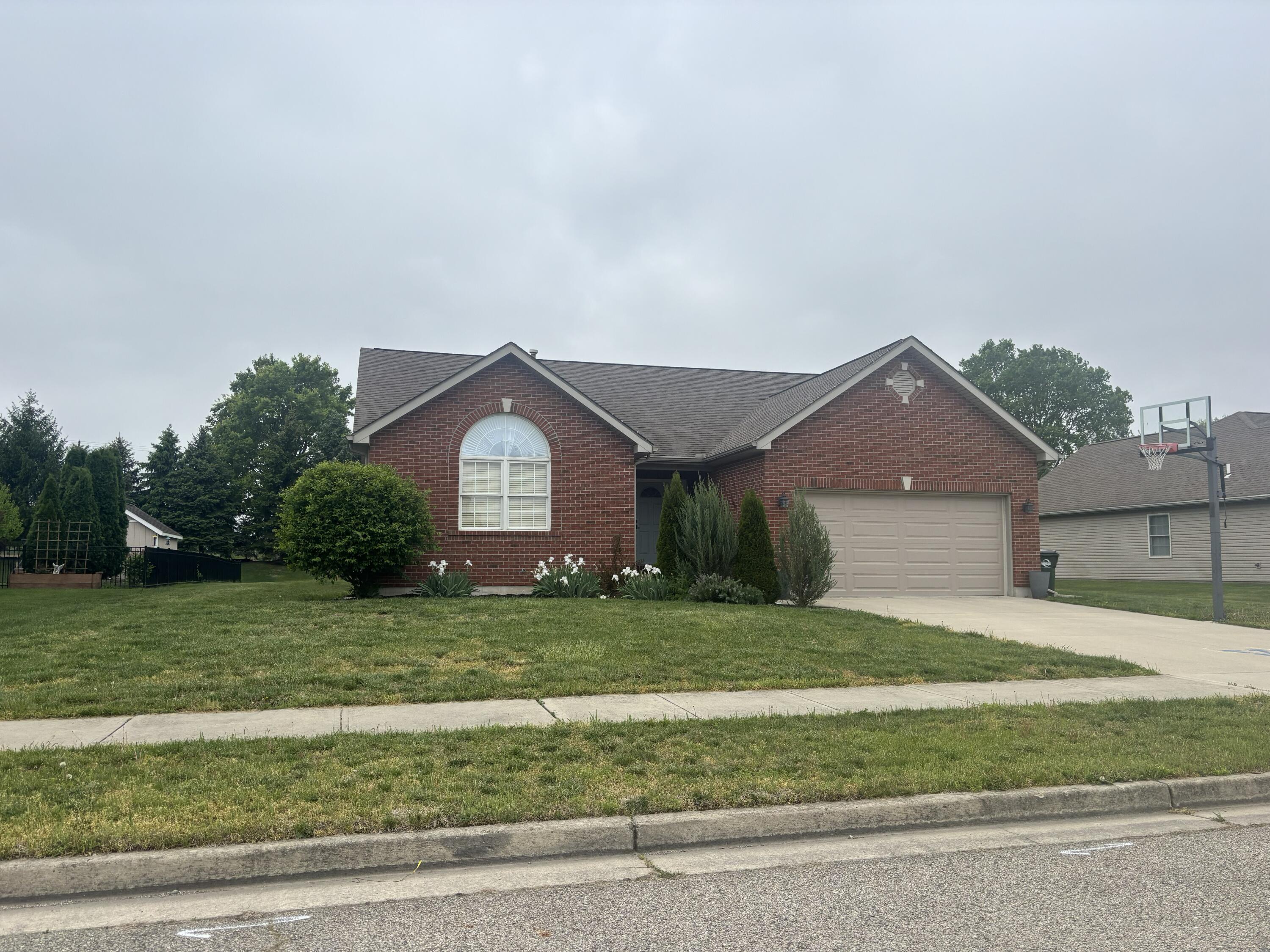 758 Governors, Troy, Ohio 45373