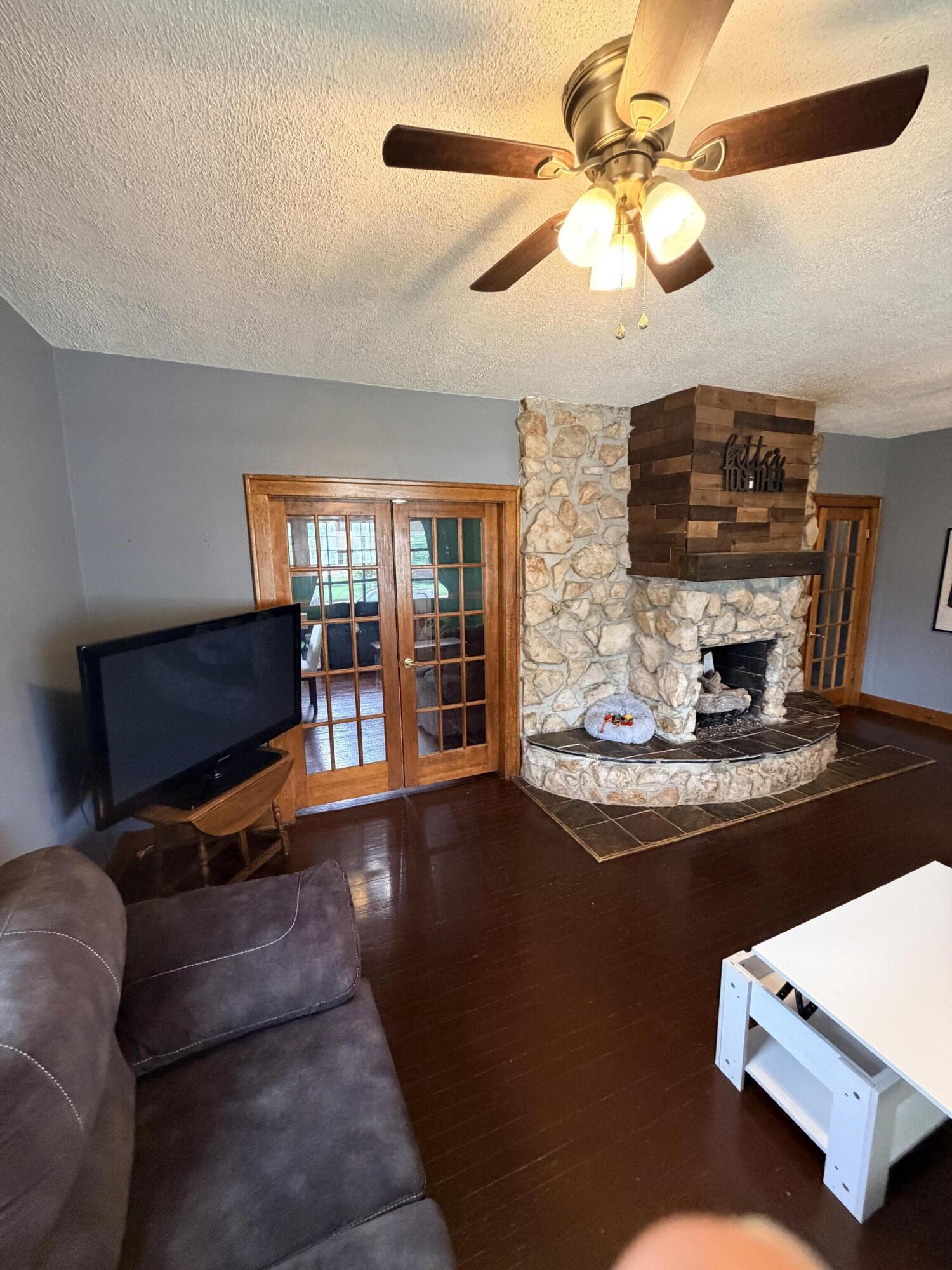 150 Englewood, Springfield, Ohio 45504