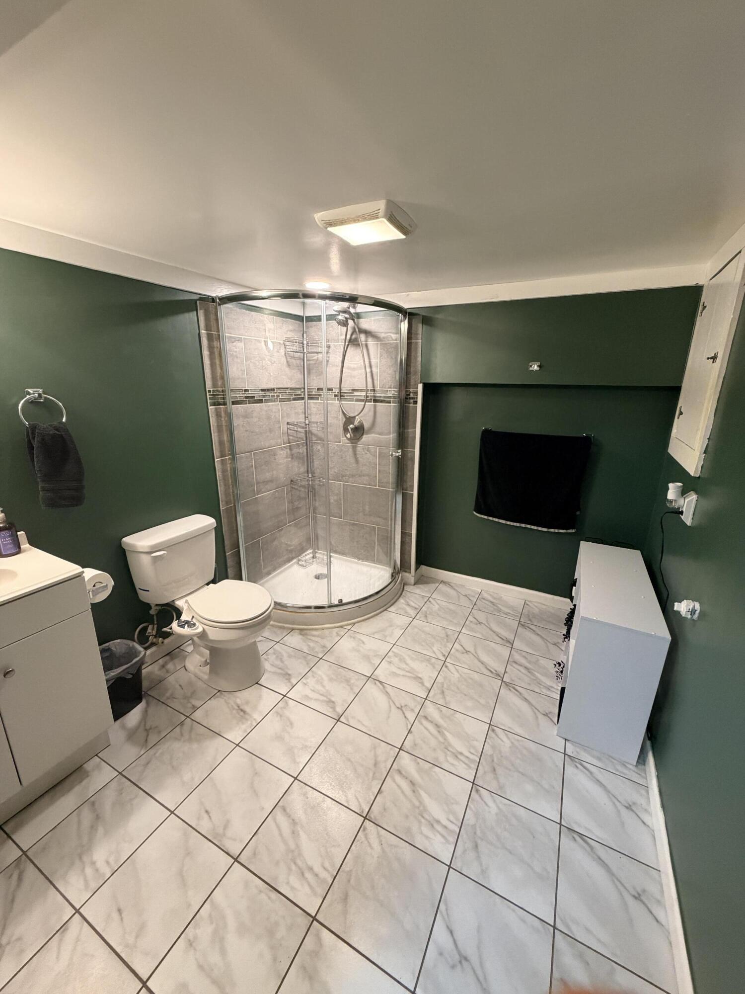 150 Englewood, Springfield, Ohio 45504