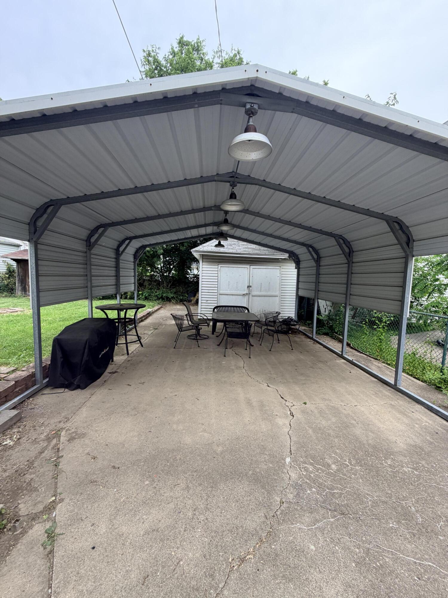 150 Englewood, Springfield, Ohio 45504