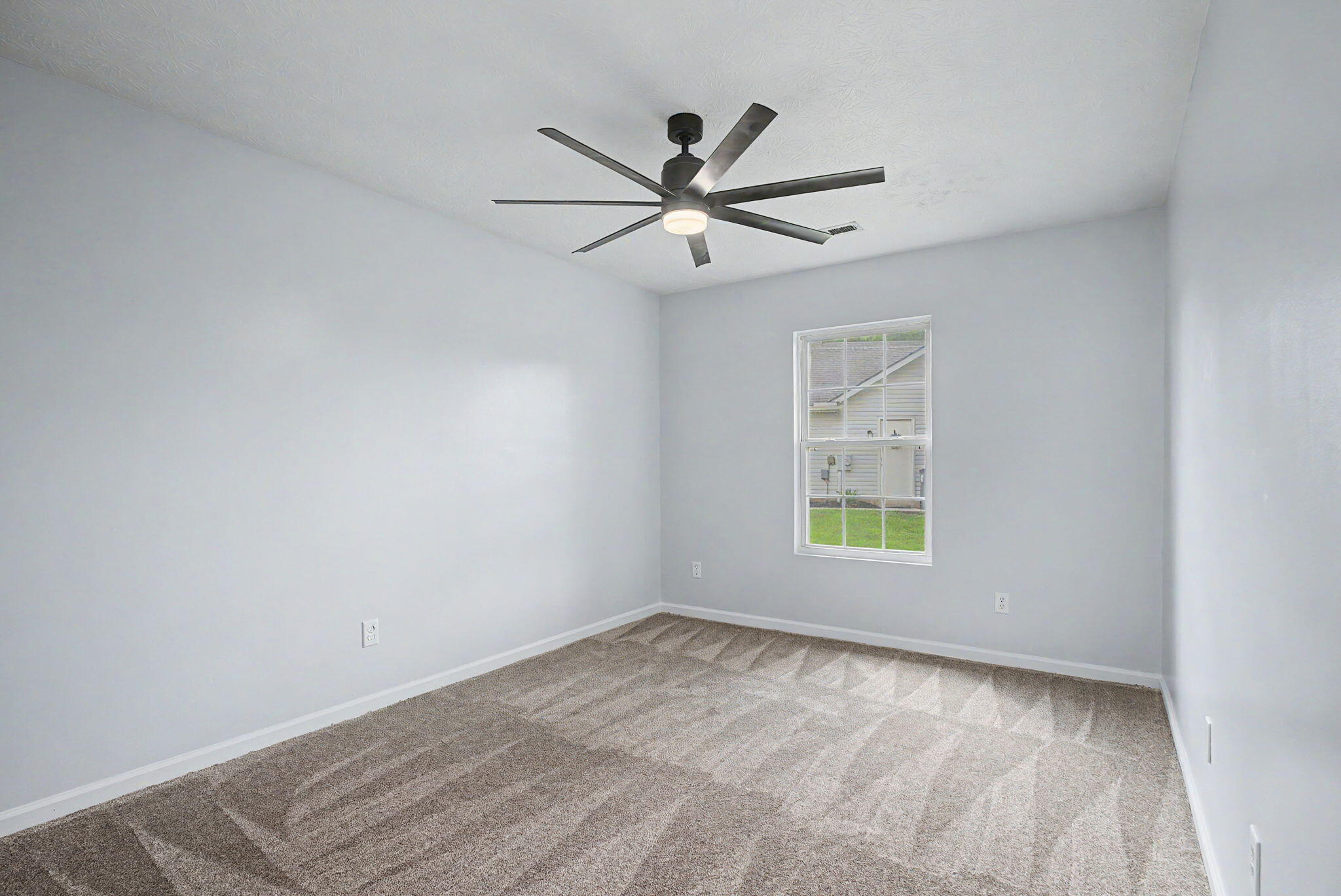 1766 Saratoga, Troy, Ohio 45373
