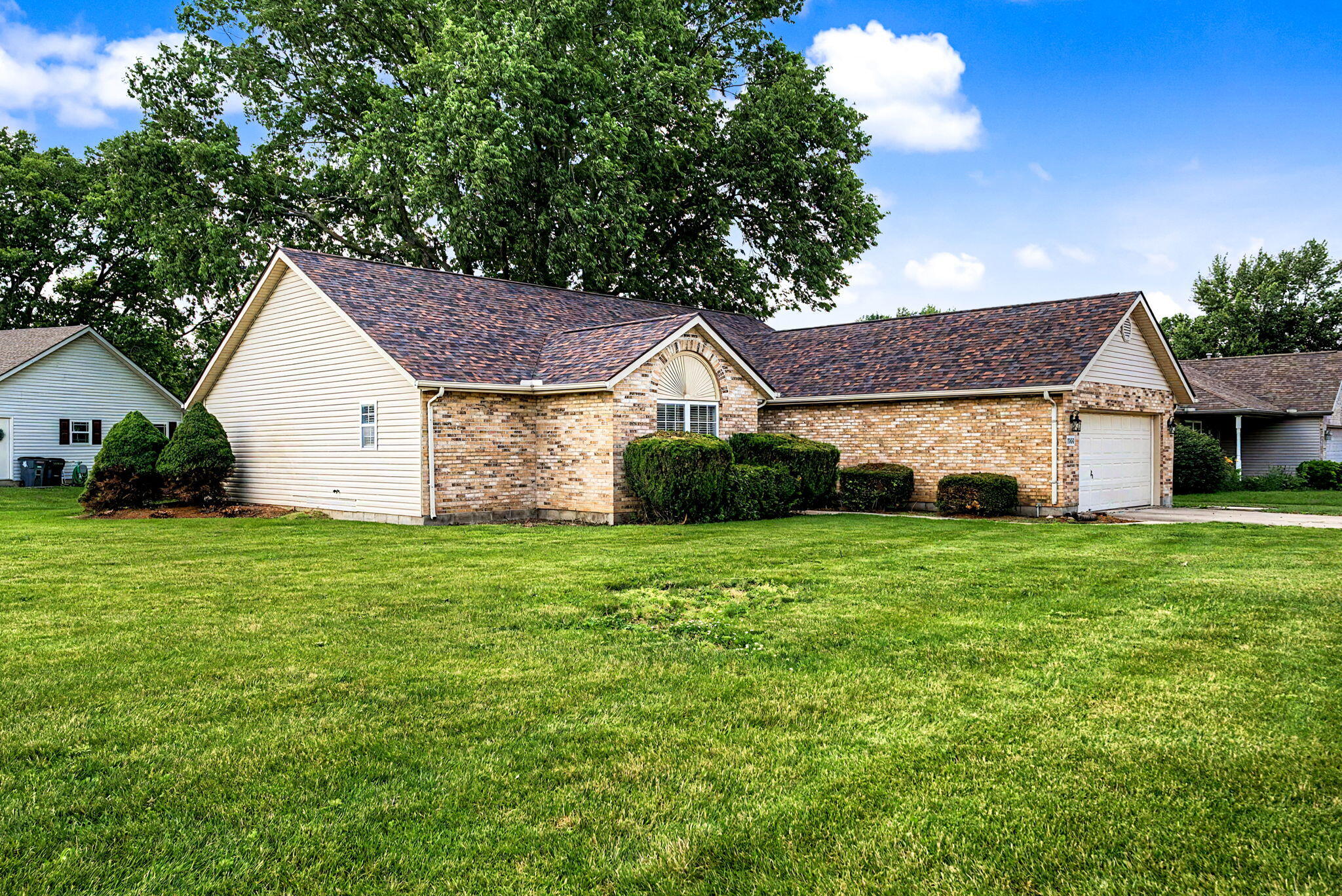 1766 Saratoga, Troy, Ohio 45373
