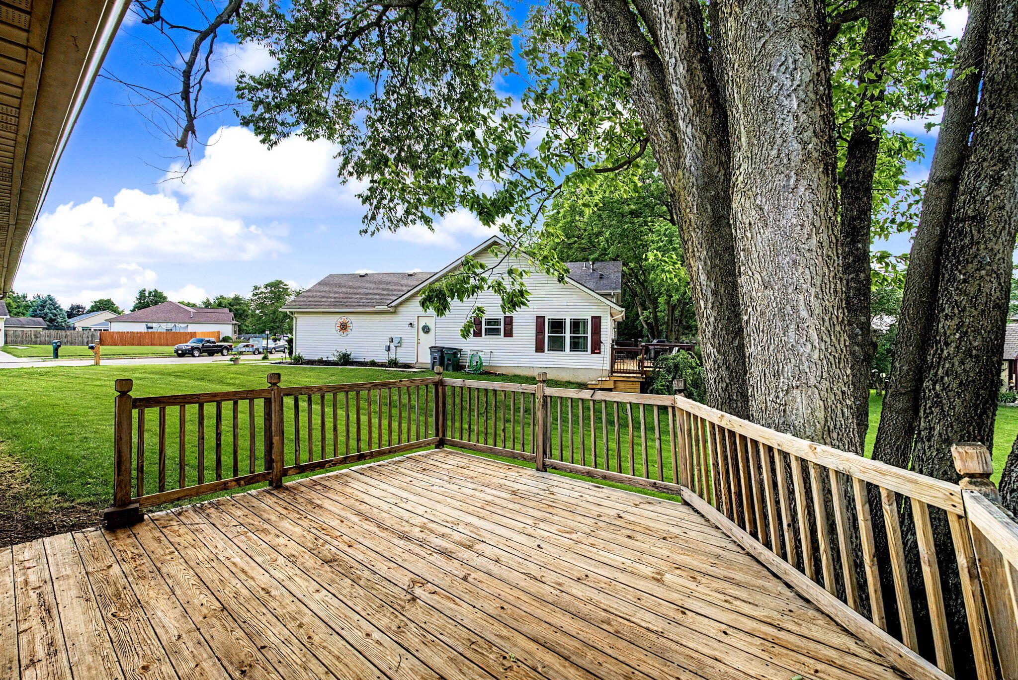 1766 Saratoga, Troy, Ohio 45373