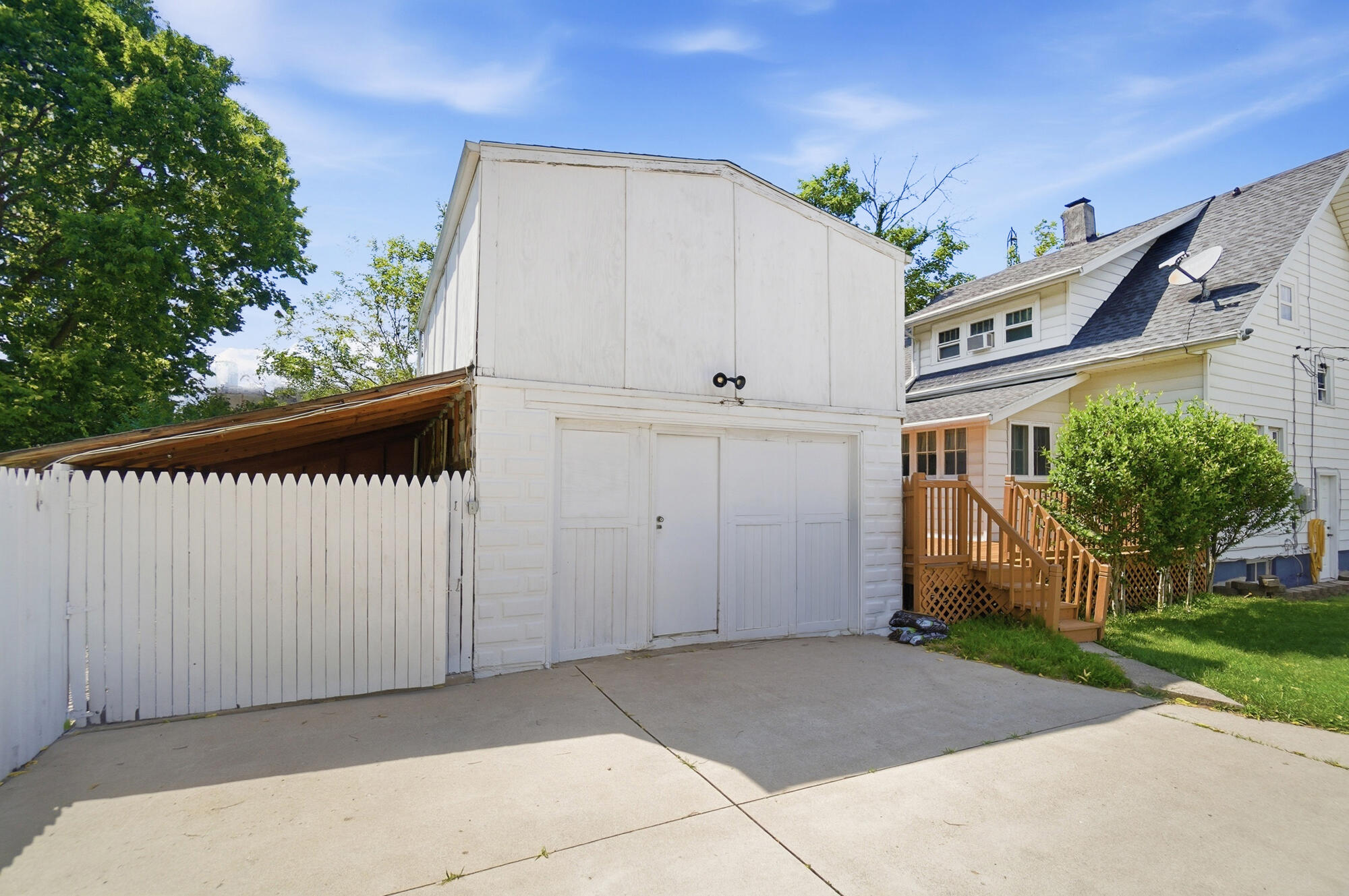 612 Madison, New Carlisle, Ohio 45344