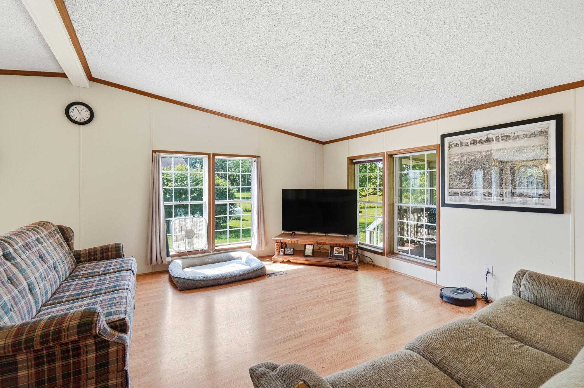 3751 Lundy, London, Ohio 43140