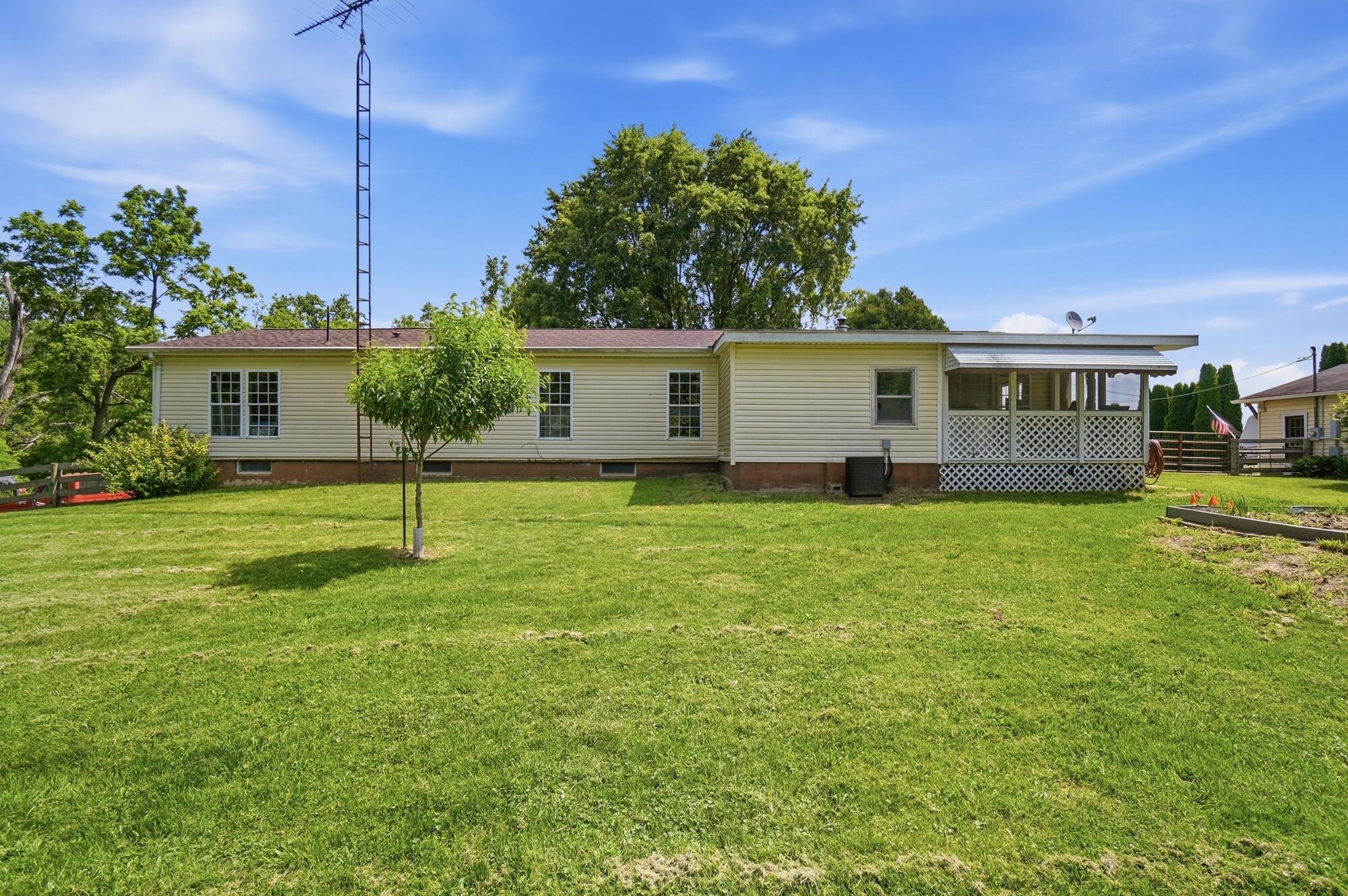 3751 Lundy, London, Ohio 43140