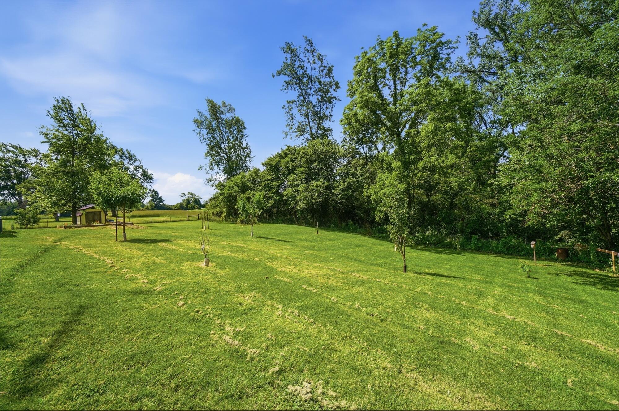 3751 Lundy, London, Ohio 43140