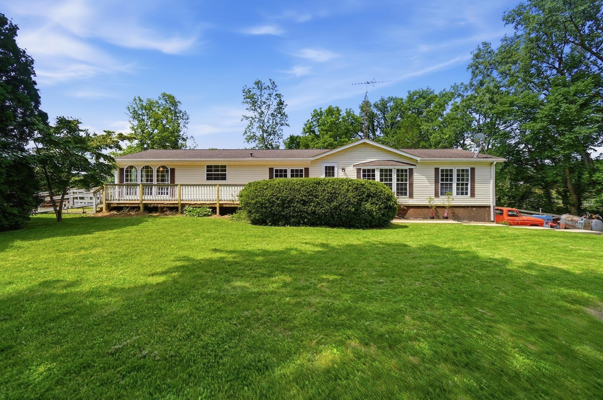 3751 Lundy, London, Ohio 43140