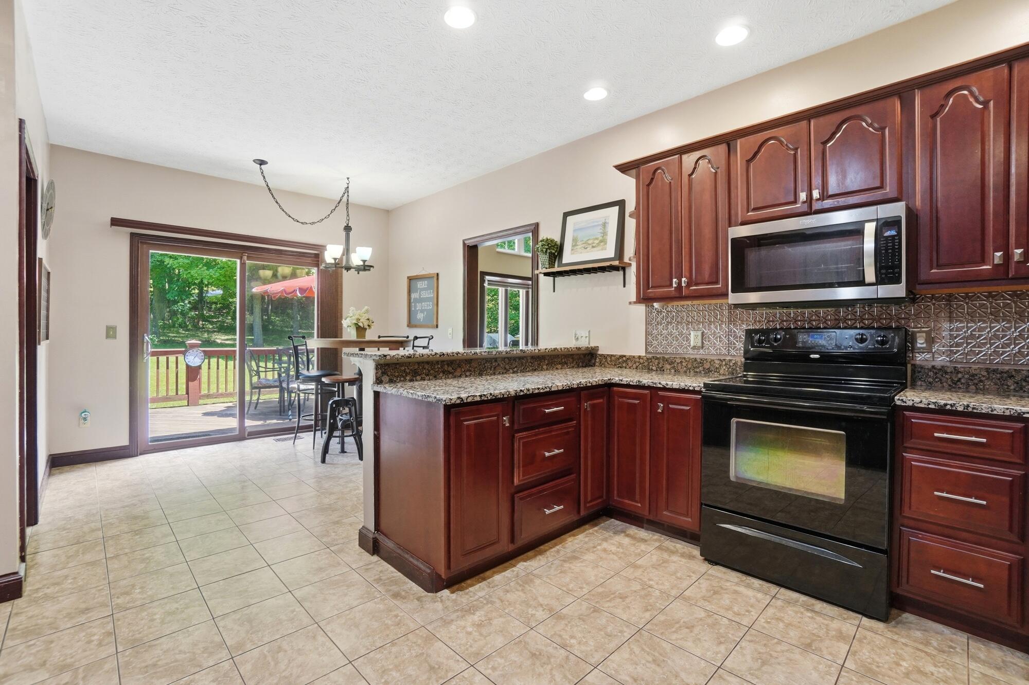 5700 Kizer, Springfield, Ohio 45502