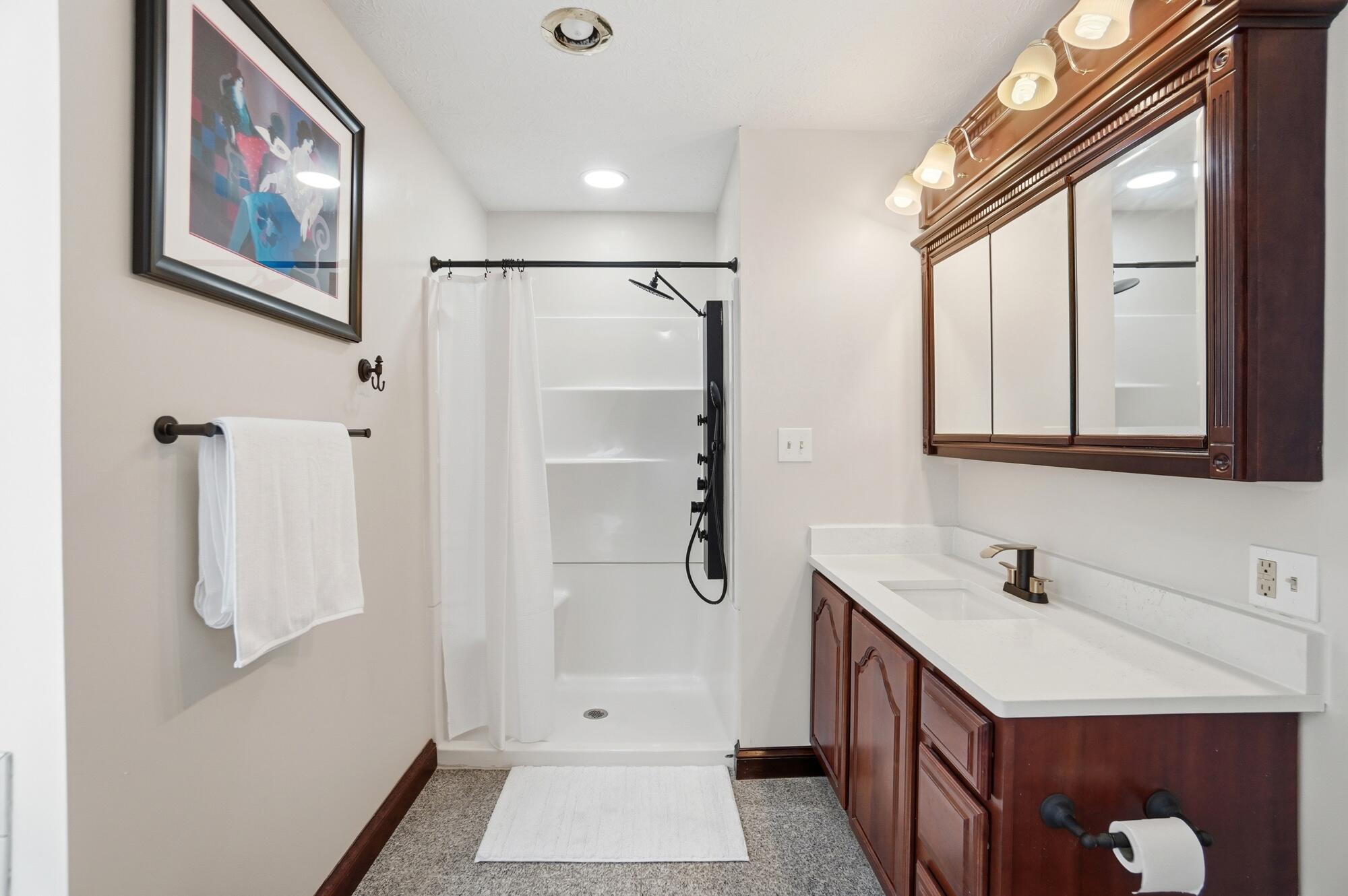5700 Kizer, Springfield, Ohio 45502