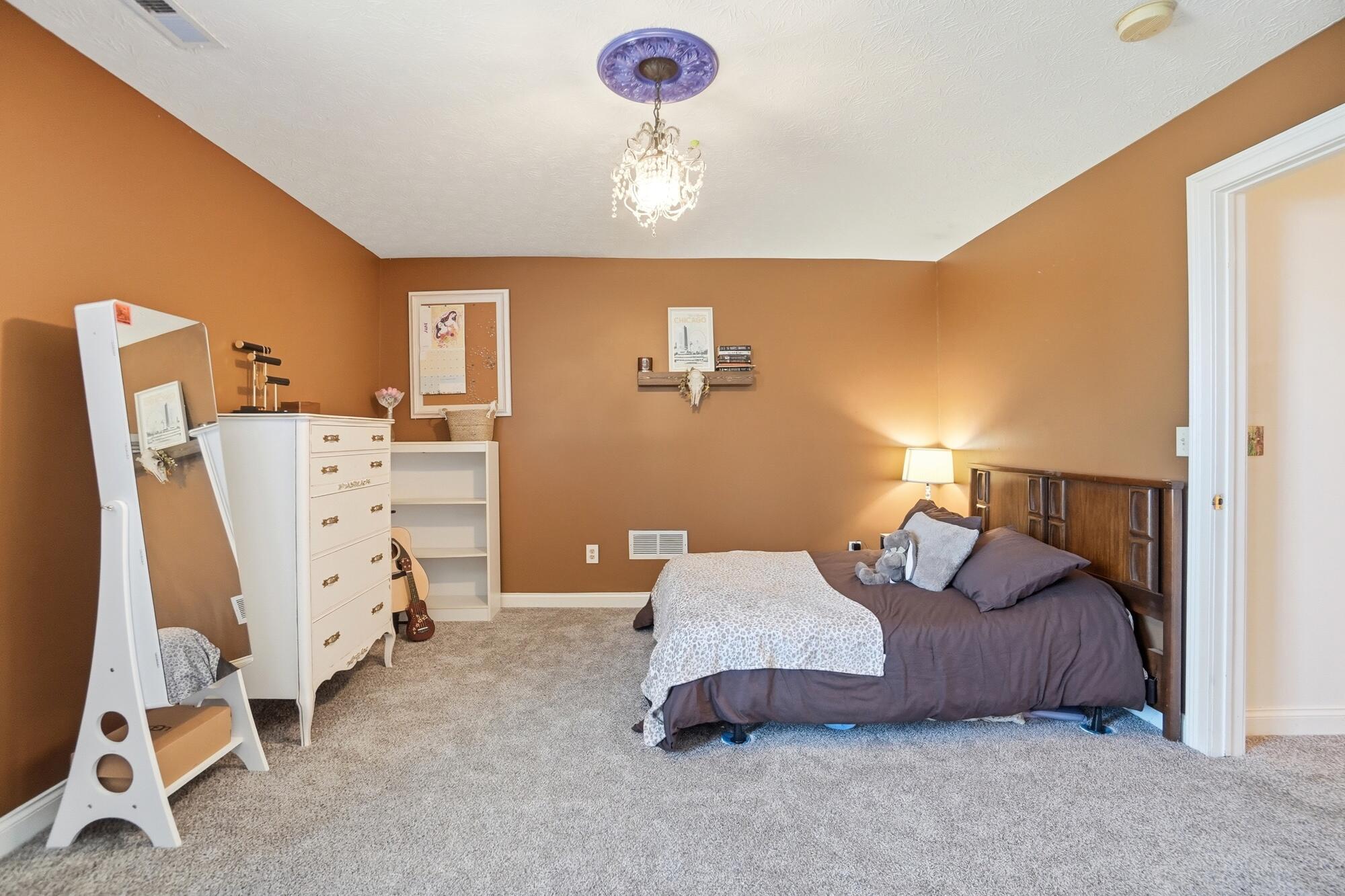 5700 Kizer, Springfield, Ohio 45502