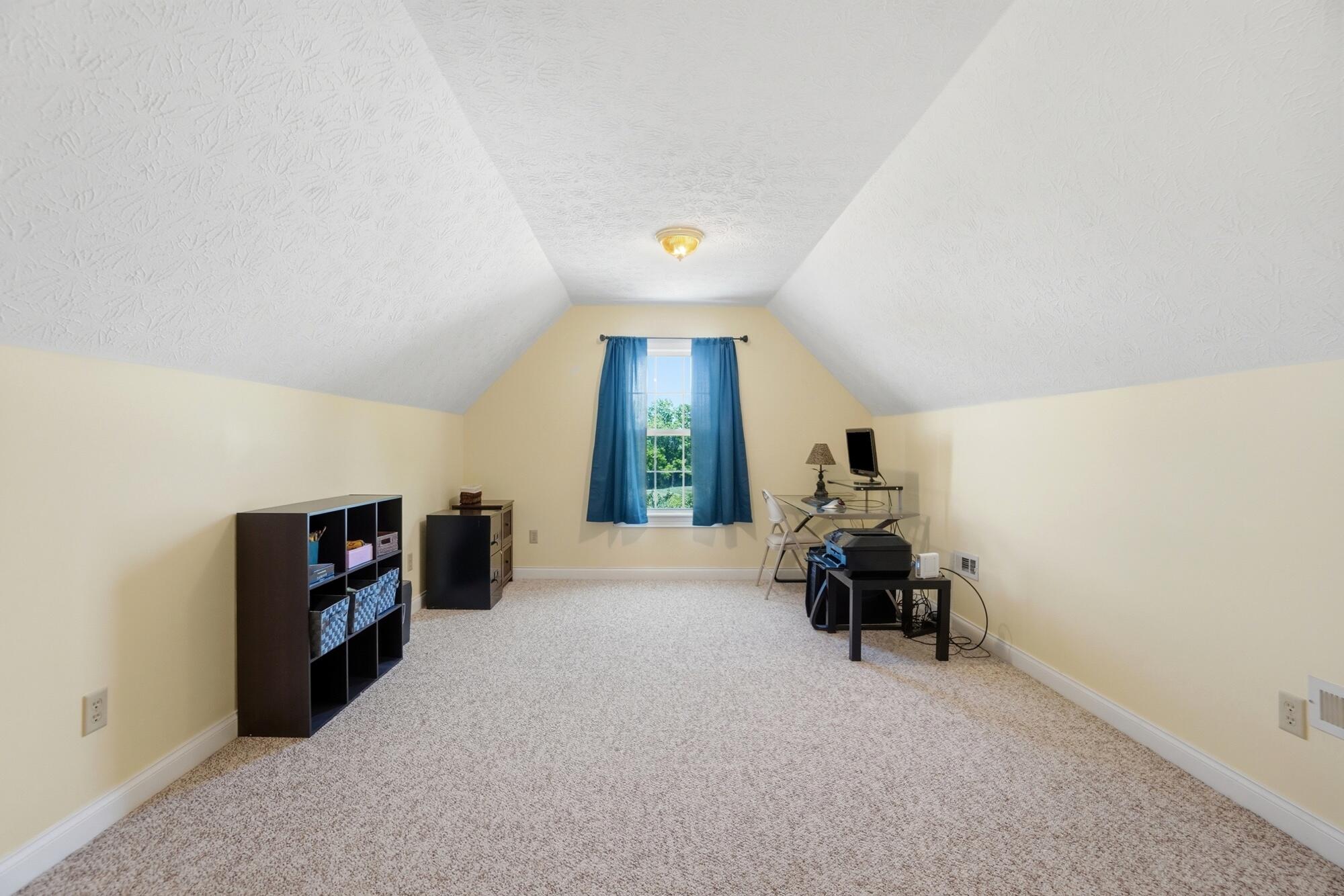 5700 Kizer, Springfield, Ohio 45502