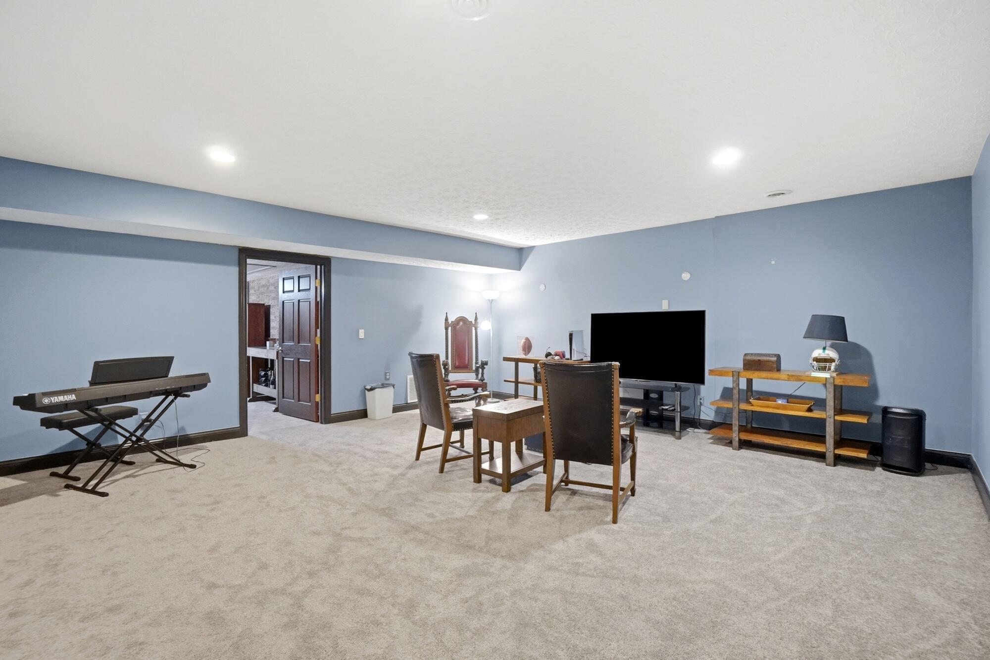 5700 Kizer, Springfield, Ohio 45502