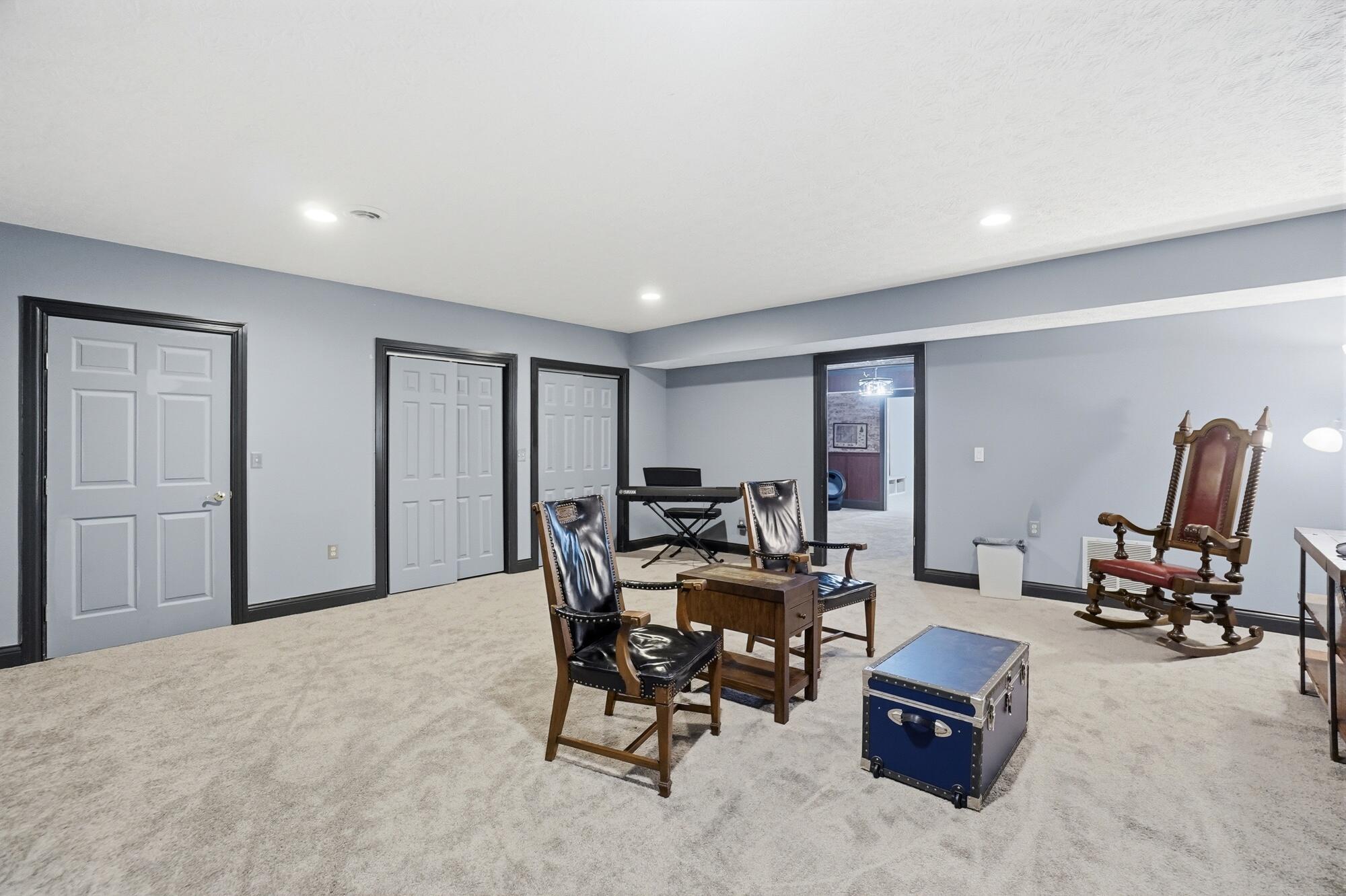 5700 Kizer, Springfield, Ohio 45502