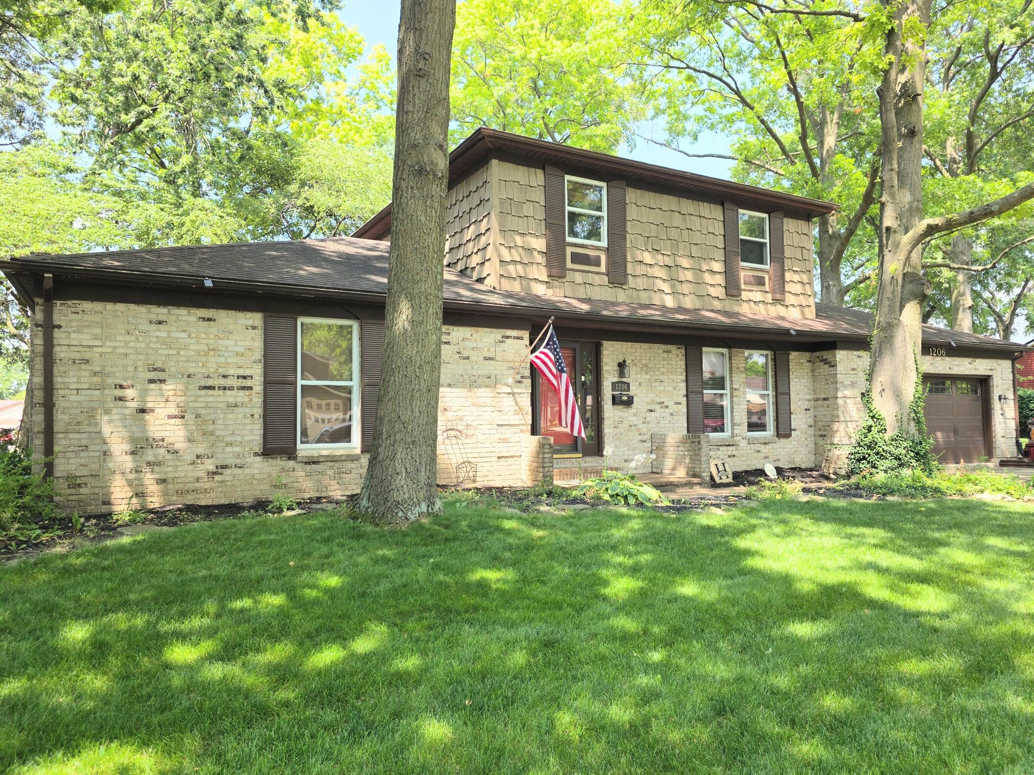 1206 Hawthorne, Saint Marys, Ohio 45885