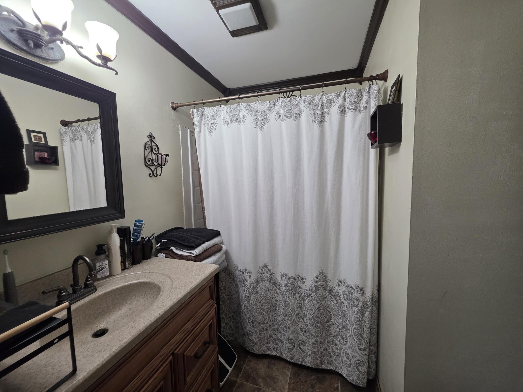 1206 Hawthorne, Saint Marys, Ohio 45885
