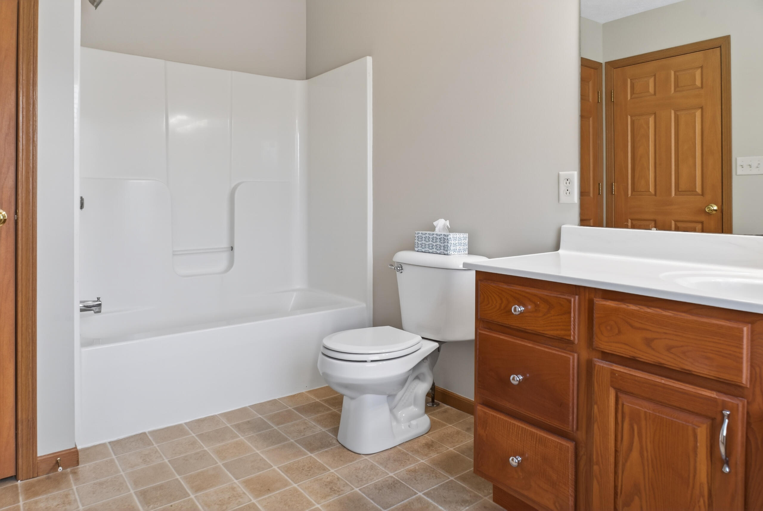 445 Clover Hill, Tipp City, Ohio 45371