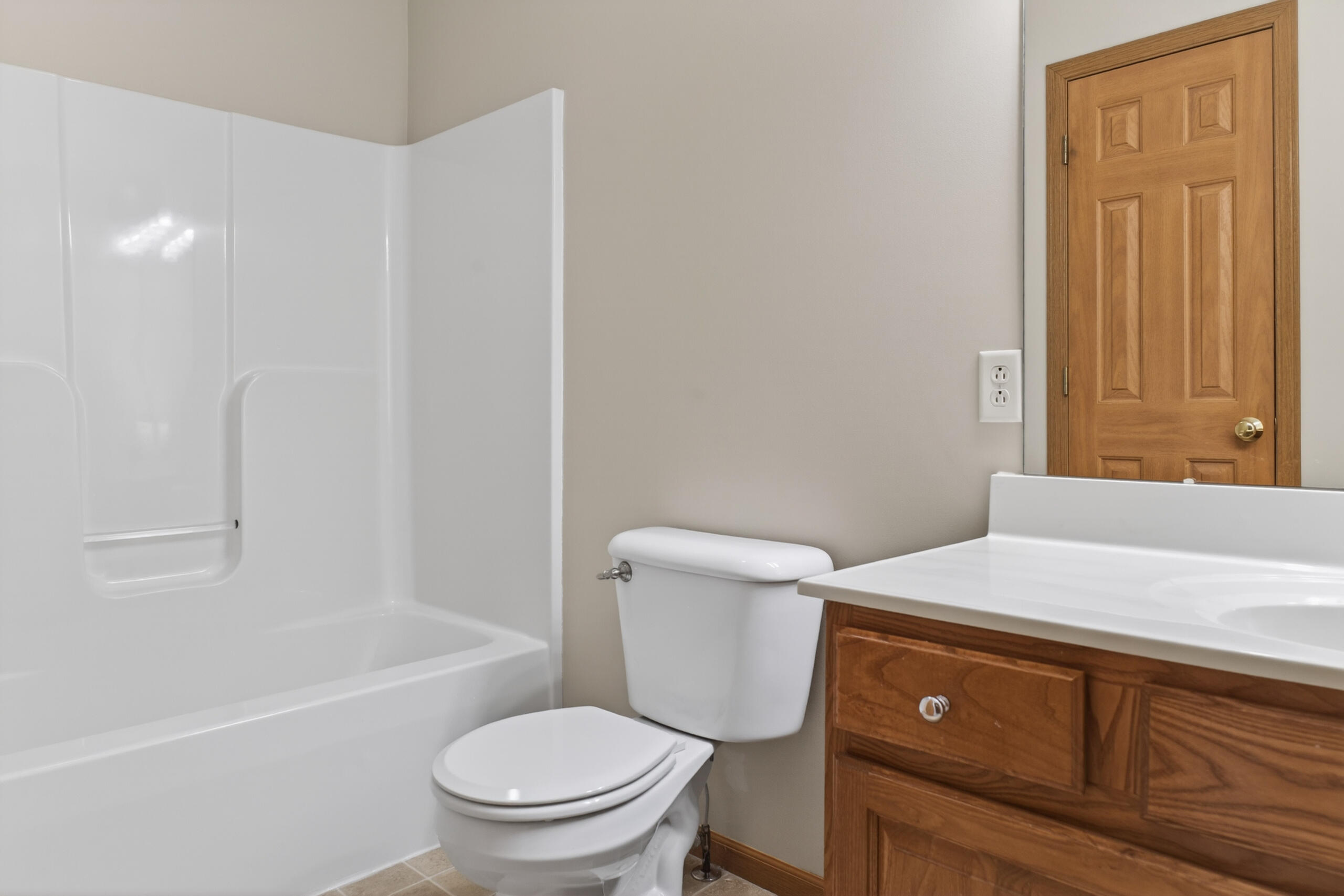 445 Clover Hill, Tipp City, Ohio 45371