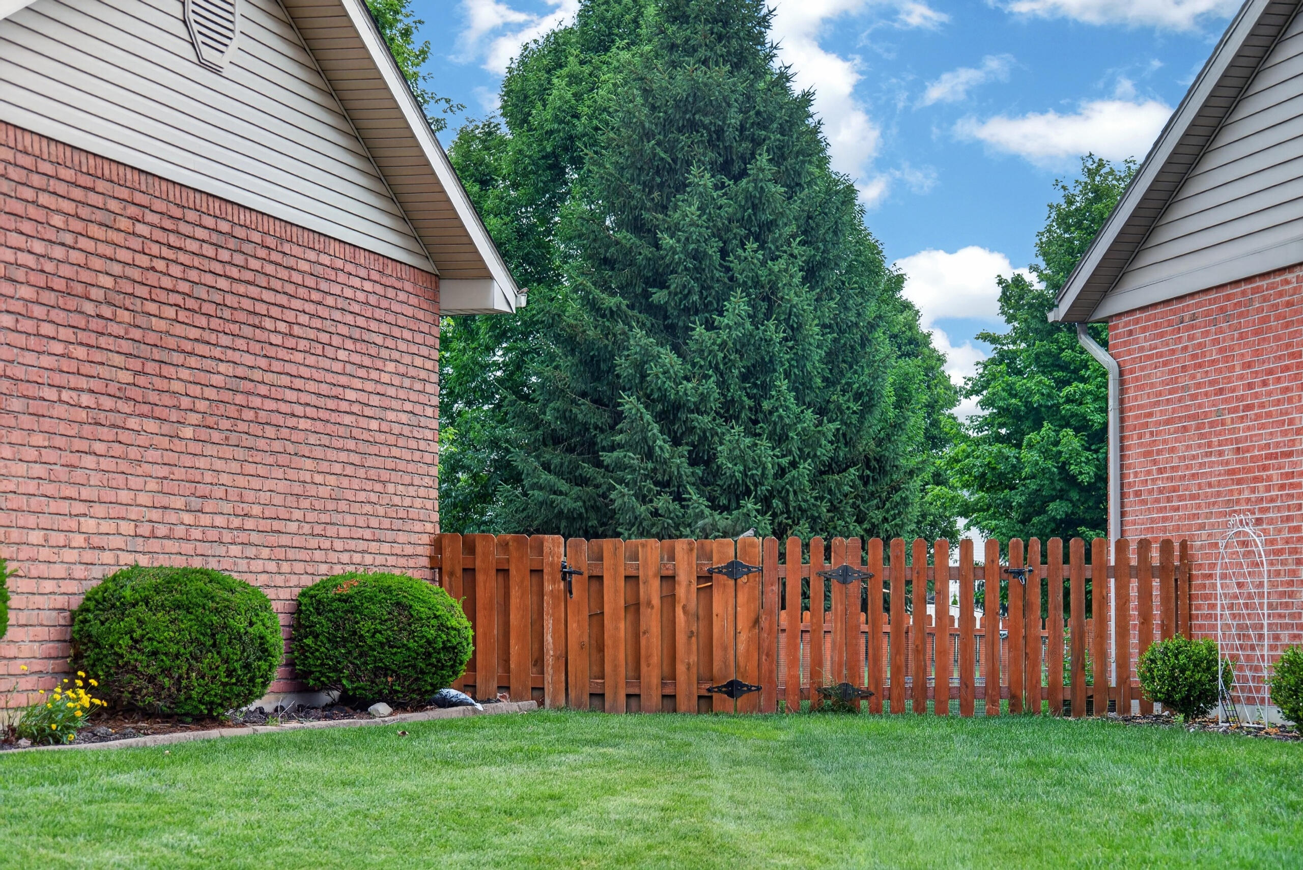 445 Clover Hill, Tipp City, Ohio 45371