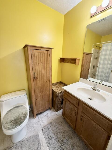 877 Trails End, Monroe, Ohio 45050