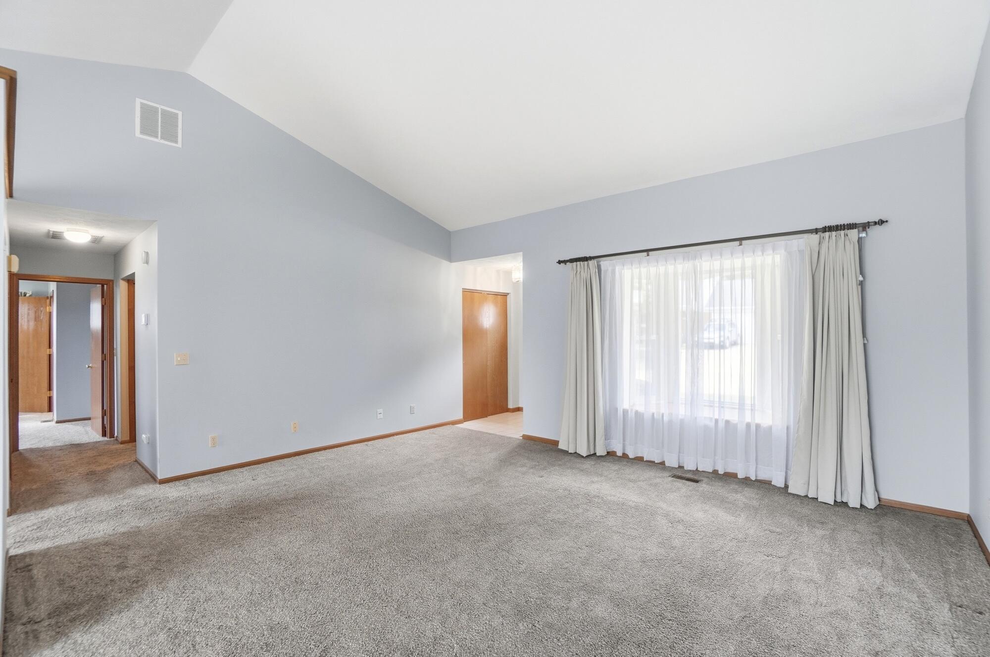 1167 Old Farm, Springfield, Ohio 45503