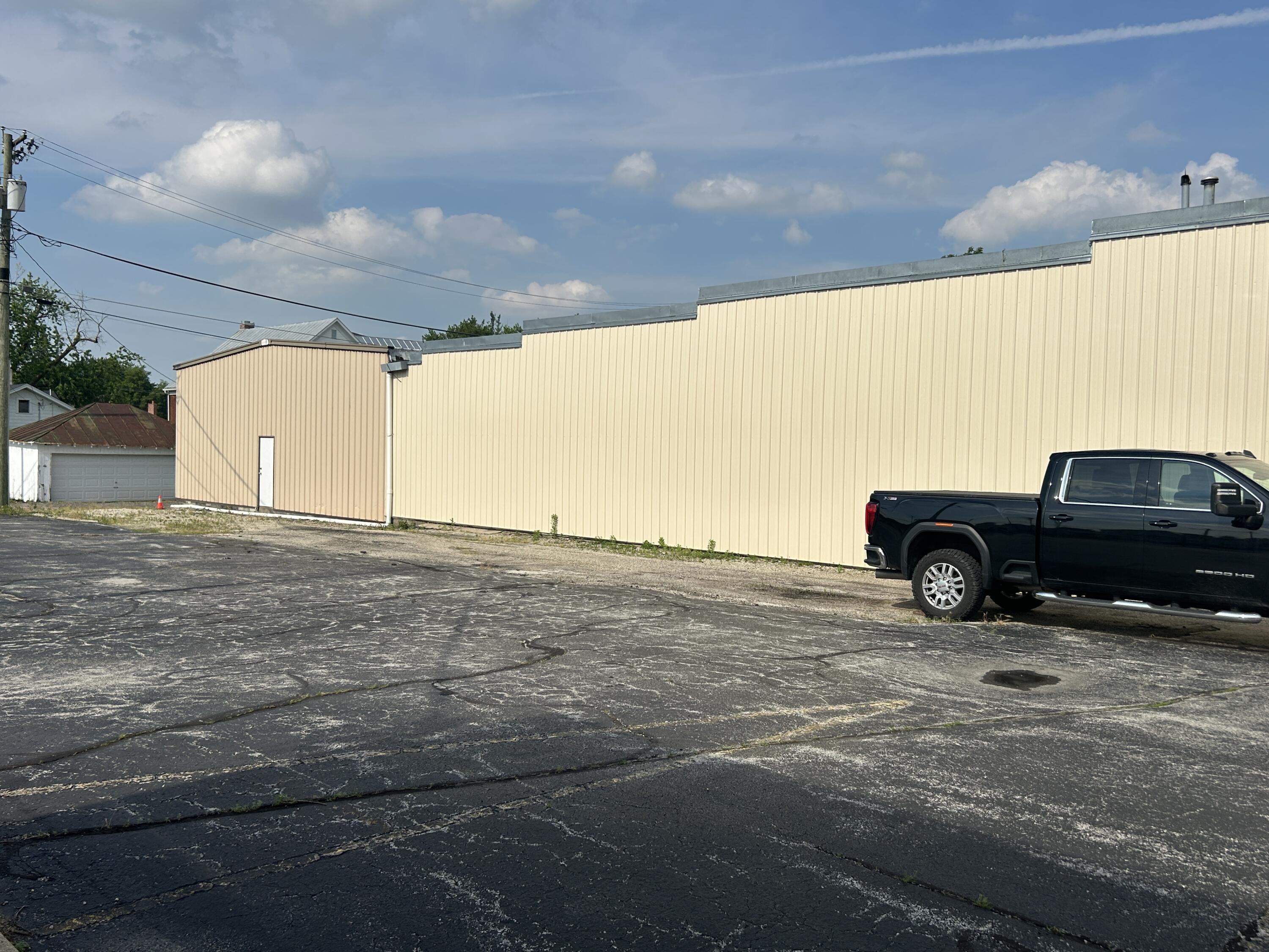 121 Elm, Union City, Ohio 45390