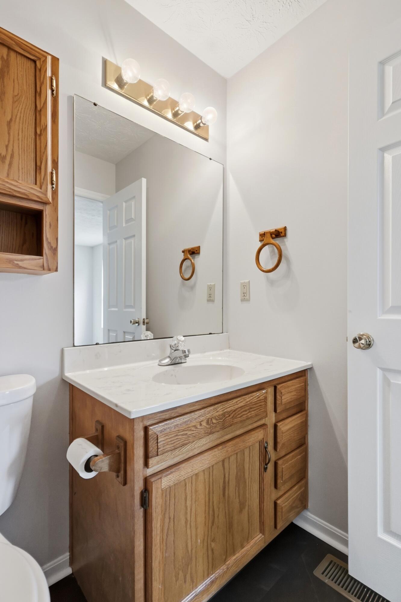 2780 Barnhill, Xenia, Ohio 45385