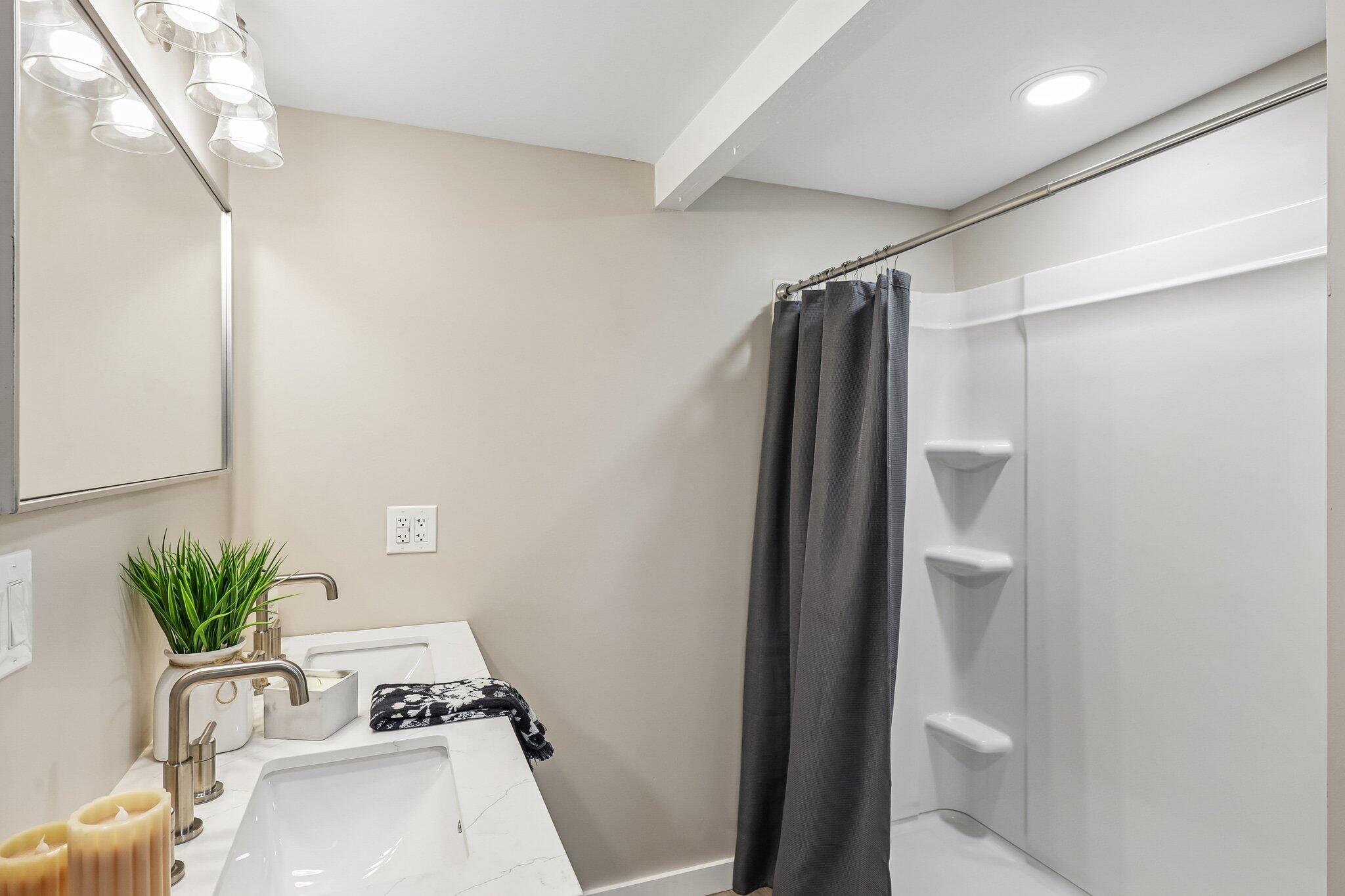 796 Grove, Greenville, Ohio 45331