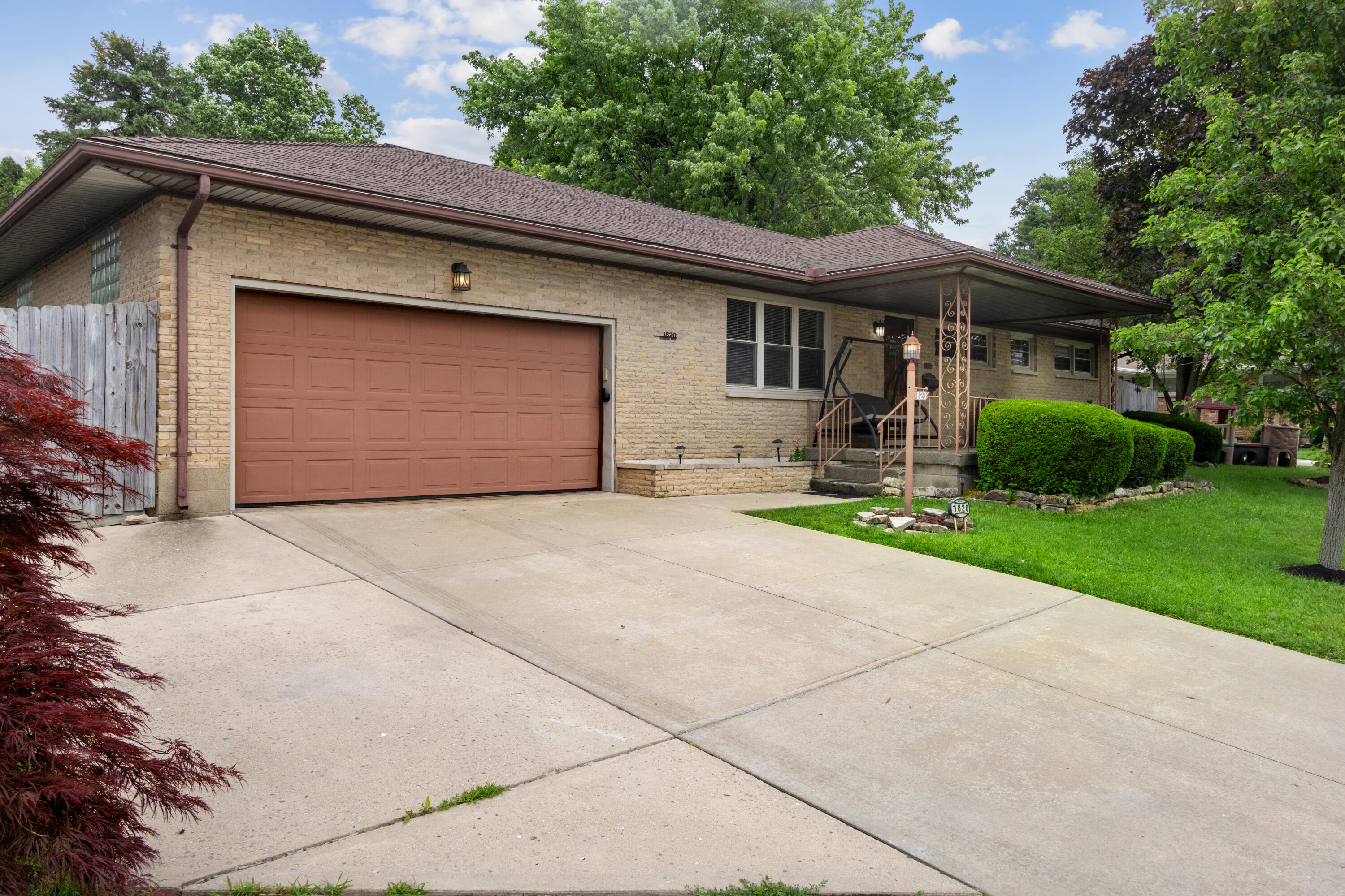 1820 Sierra, Springfield, Ohio 45503