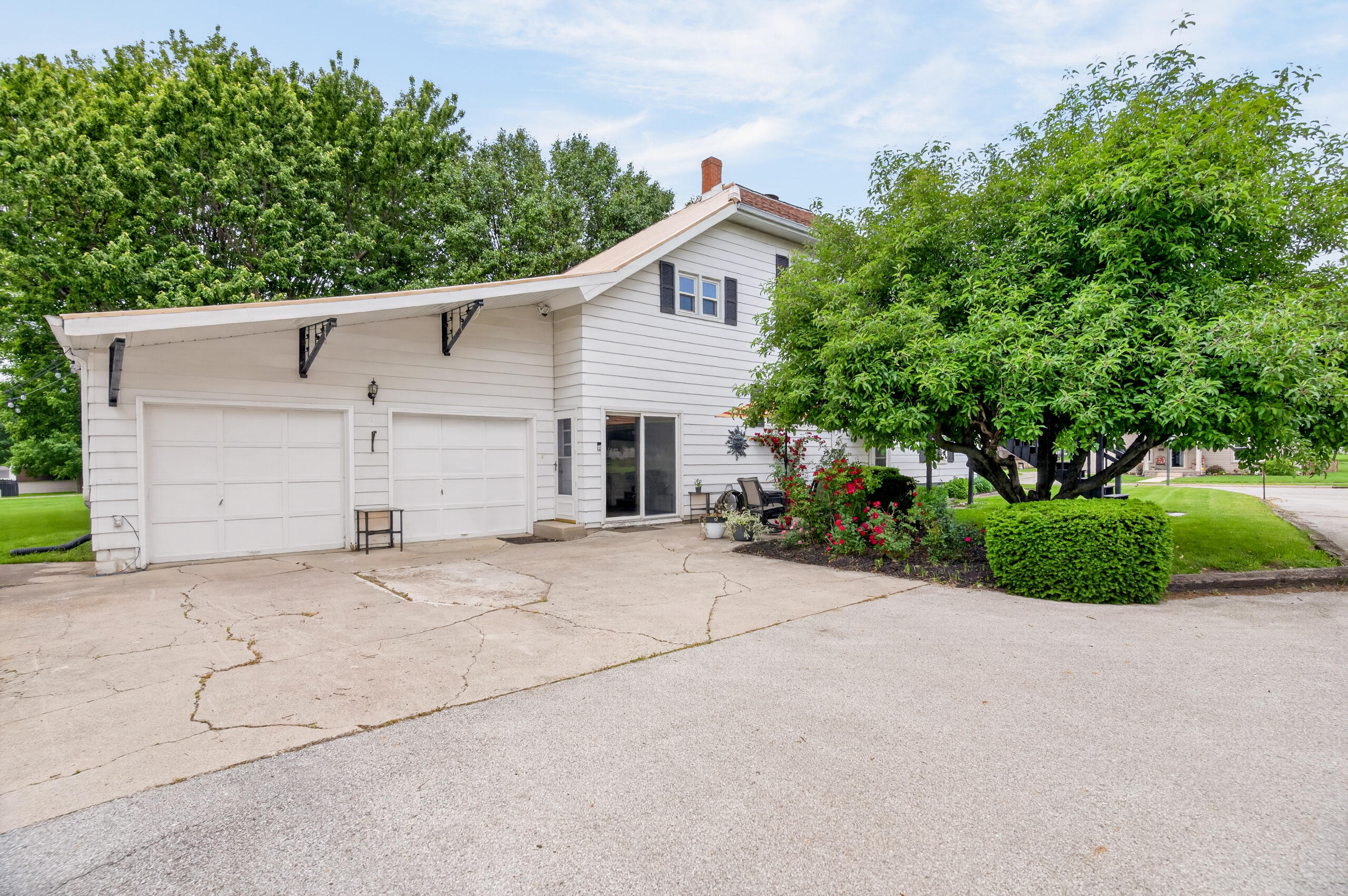 401 Glynwood, Wapakoneta, Ohio 45895