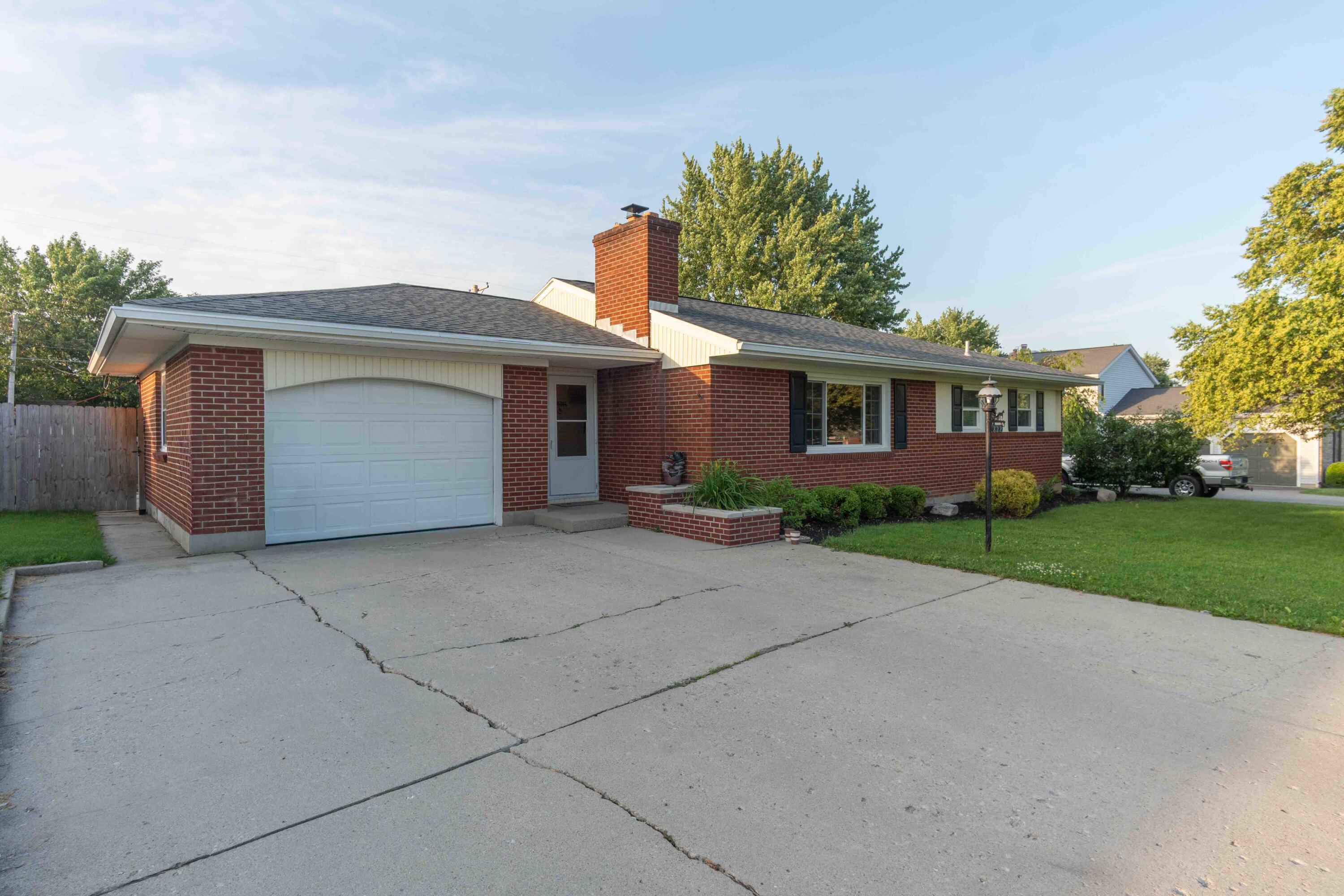 822 Barbara, Wapakoneta, Ohio 45895